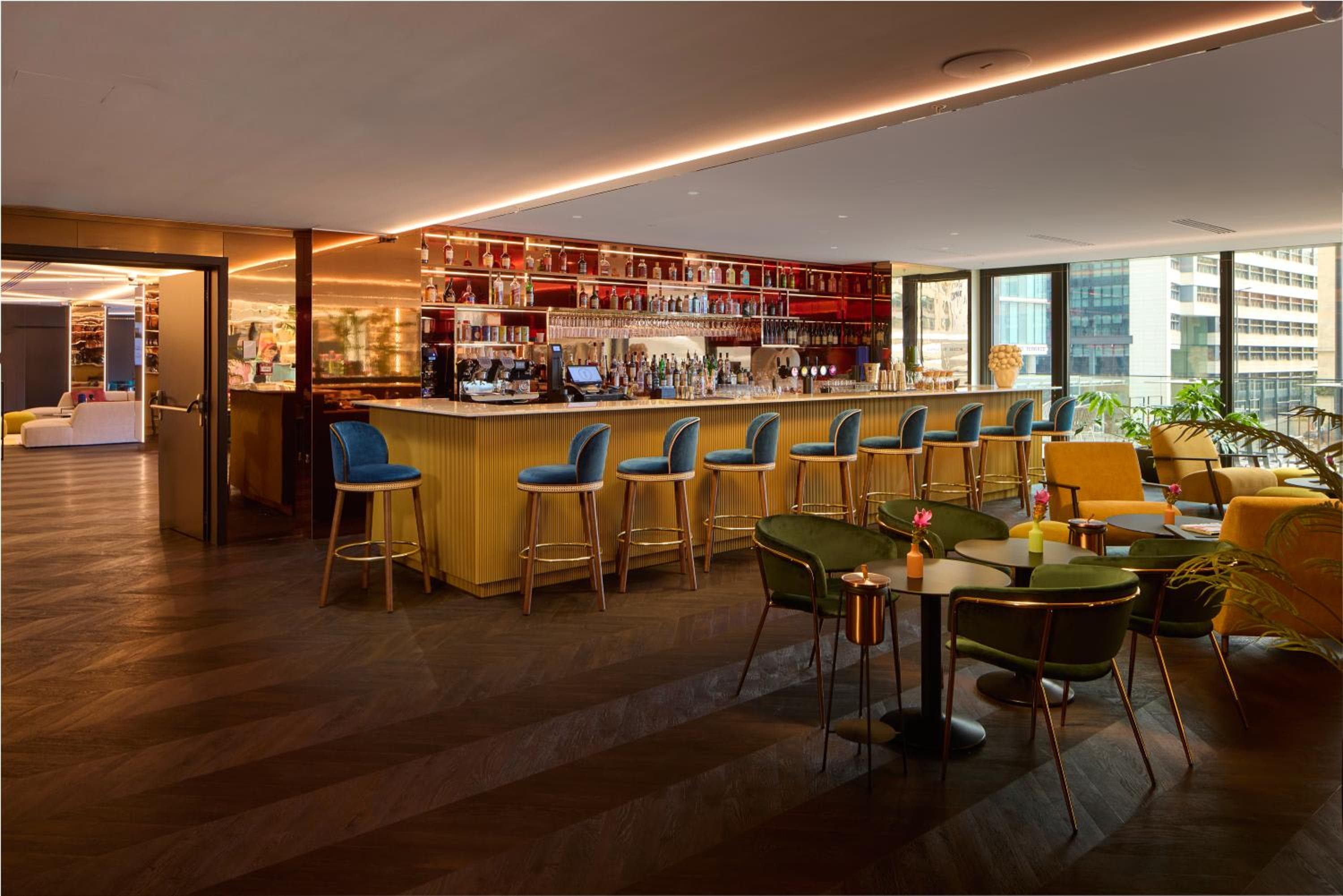 Cardo Brussels, Autograph Collection