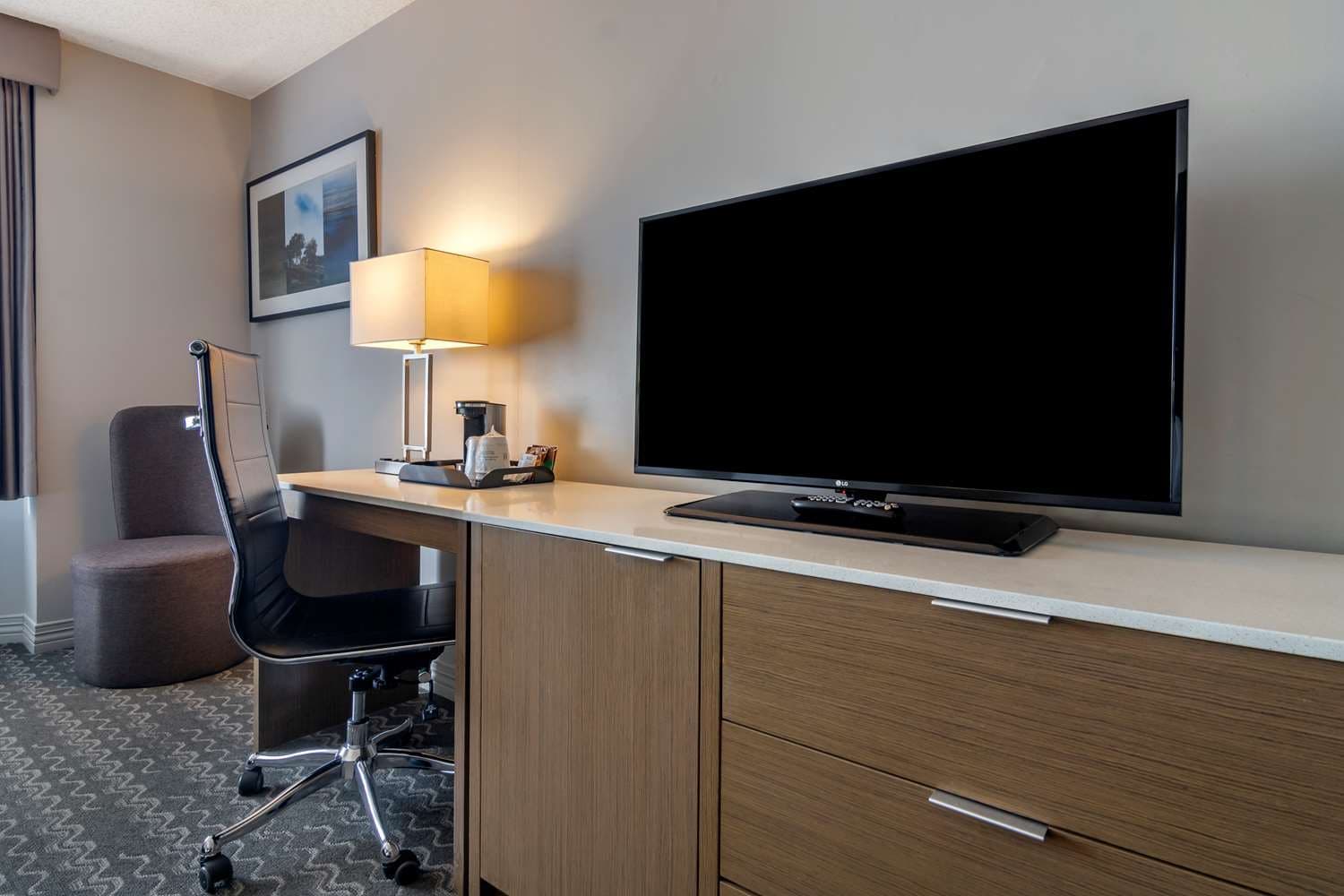Best Western Plus Vancouver Airport Hotel