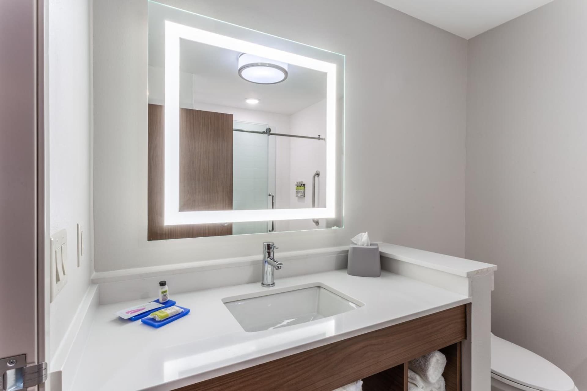 Holiday Inn Express & Suites Kearney by IHG