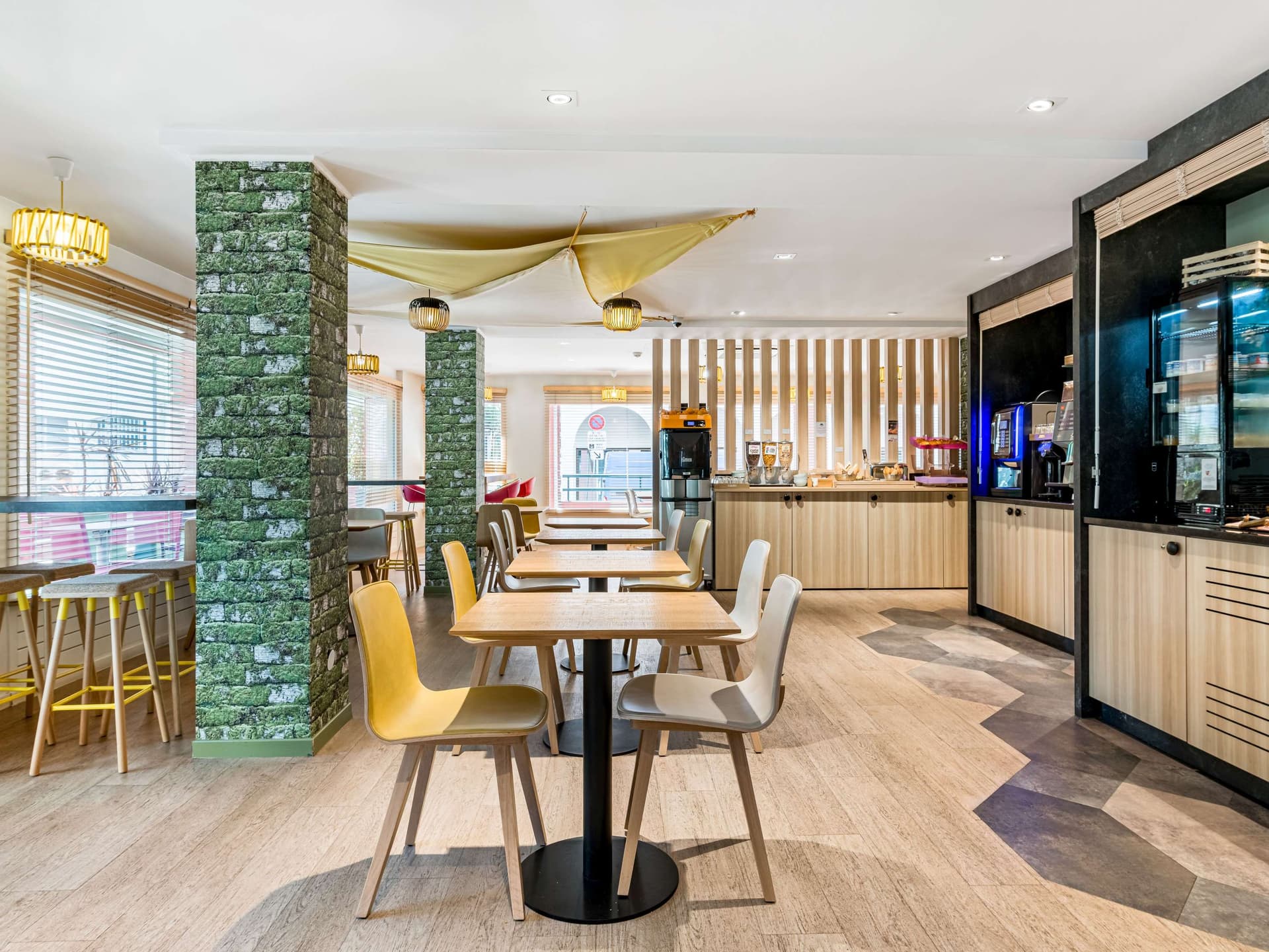ibis Styles Annecy Gare Centre