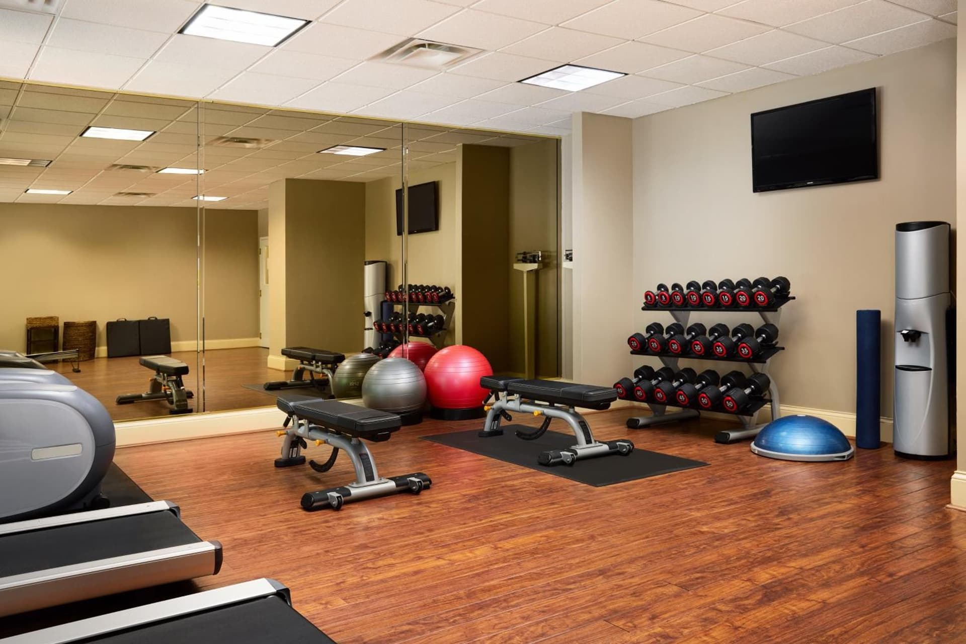 Holiday Inn Express Alpharetta - Windward parkway