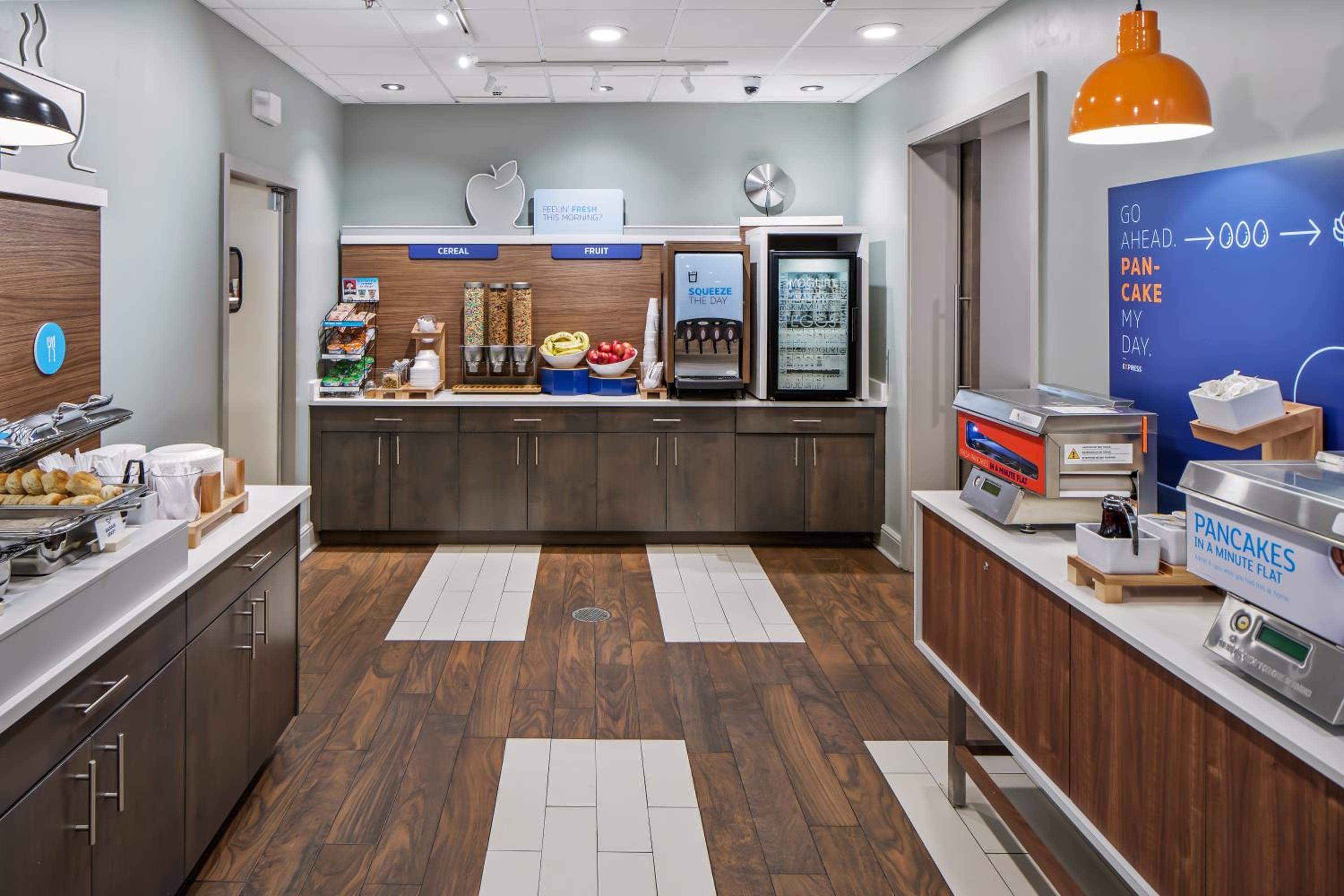 Holiday Inn Express Atlanta Airport-College Park by IHG