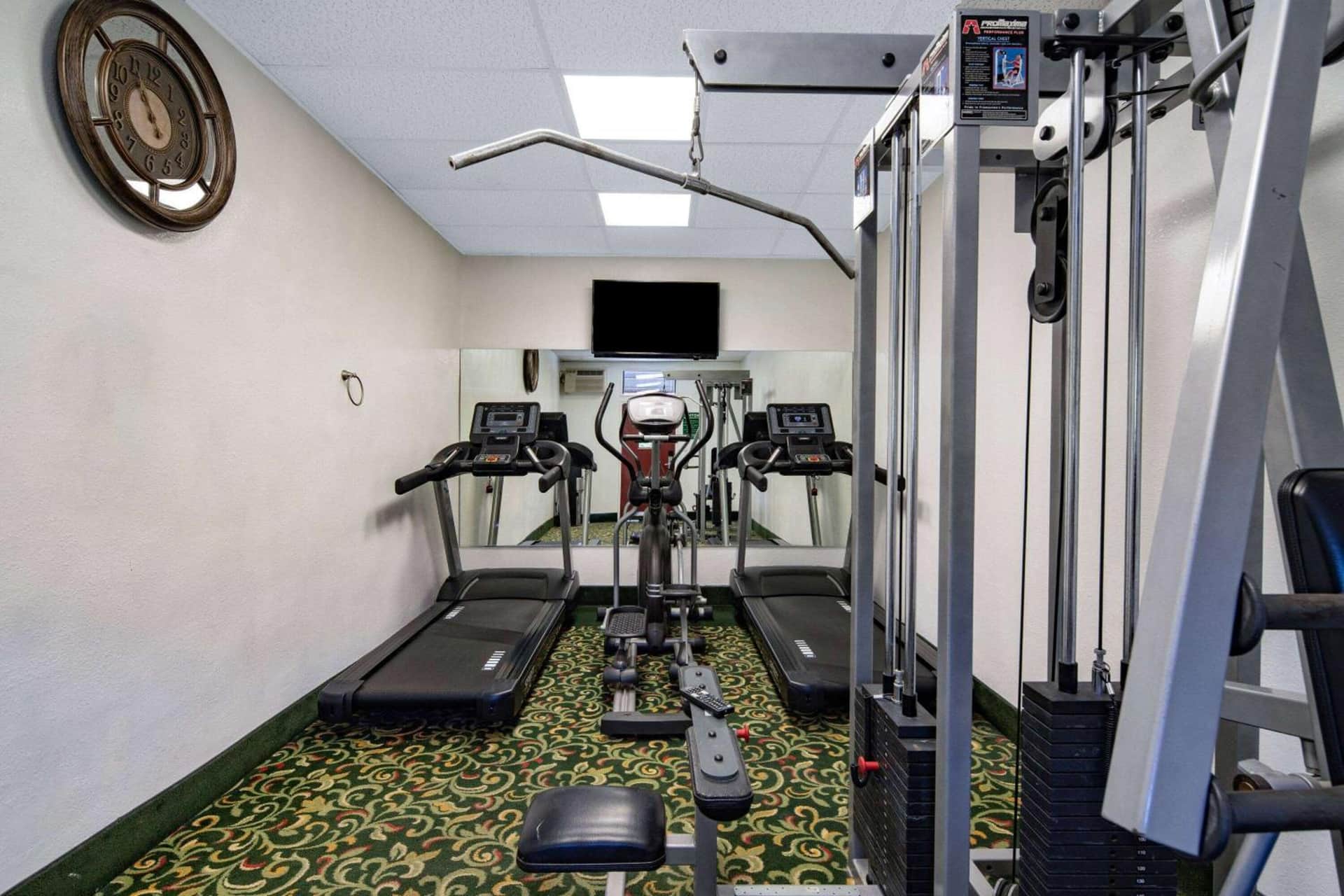 Super 8 by Wyndham San Diego Hotel Circle