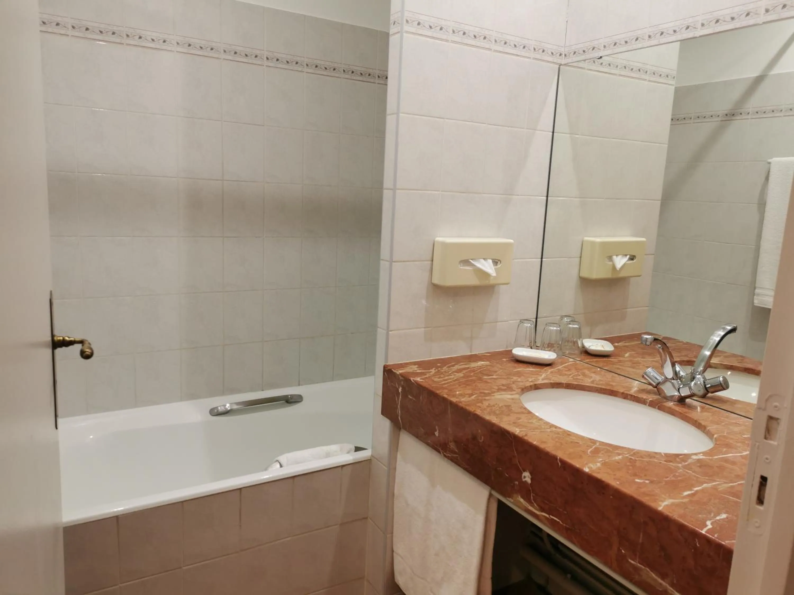 Best Western l'Orangerie