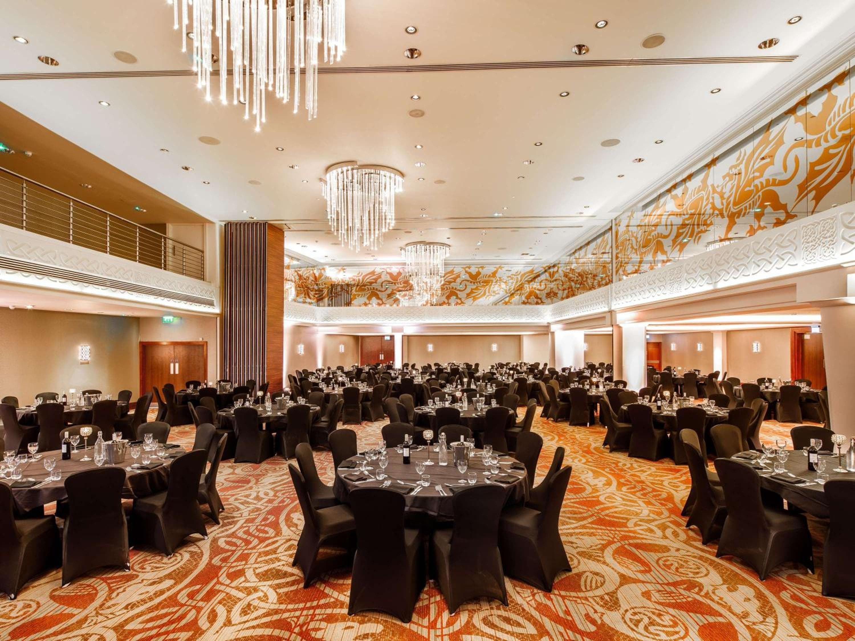 Holland House Hotel Cardiff By Sunday