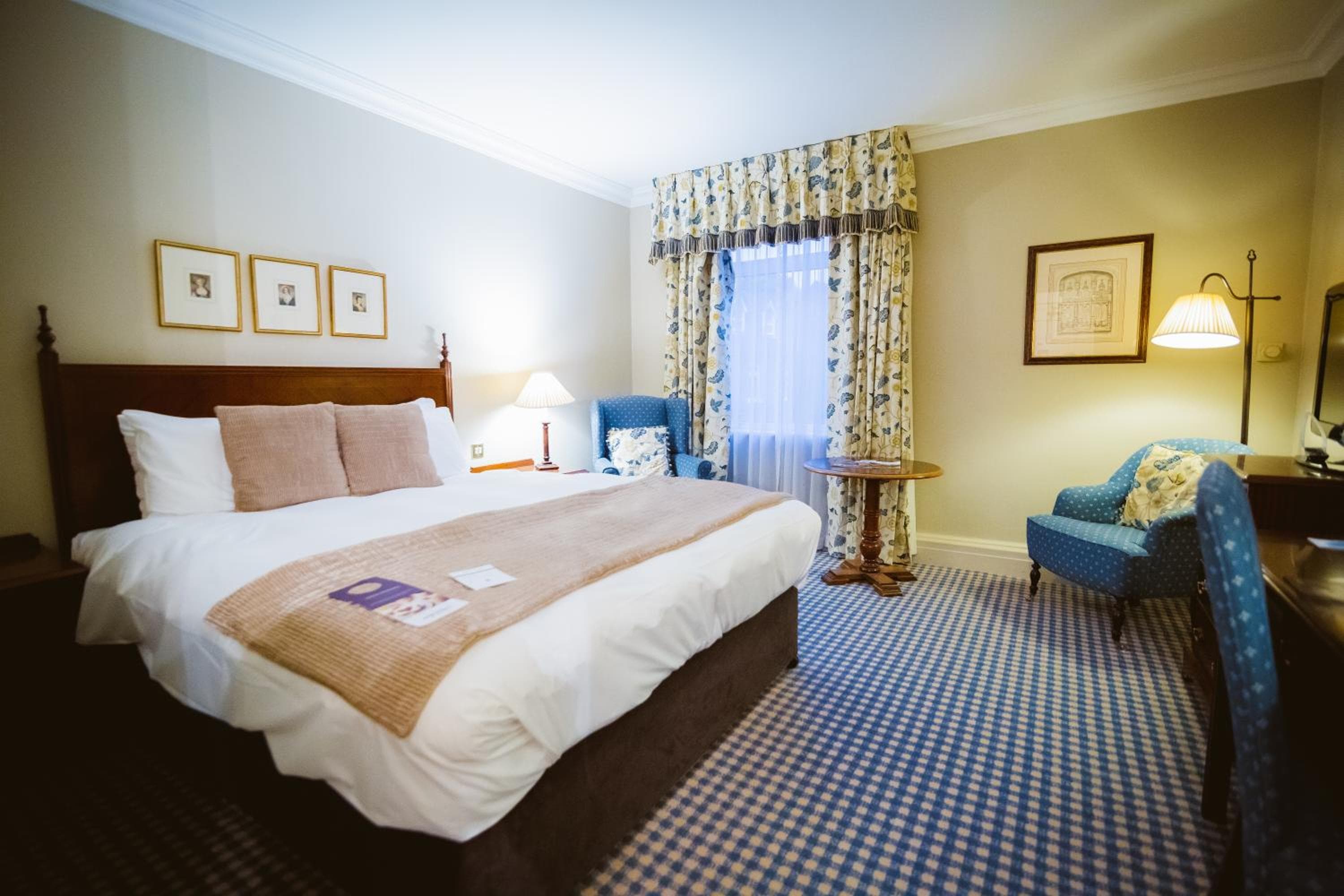 Winchester Wessex Hotel by Sunday