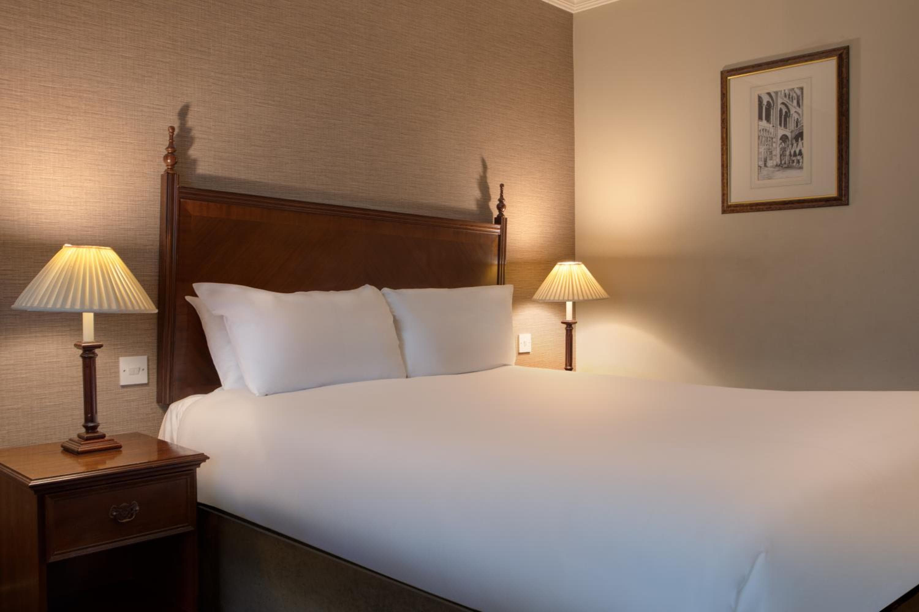 Winchester Wessex Hotel by Sunday