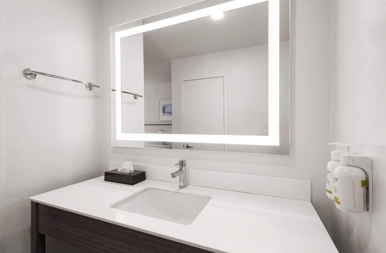 Ramada by Wyndham York Harrisburg Hershey