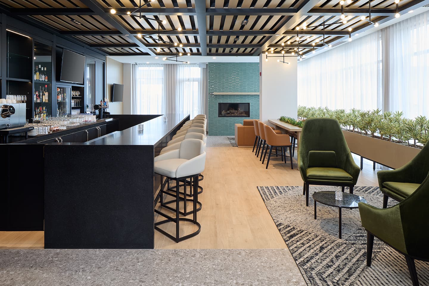 Hyatt Place Montreal Airport