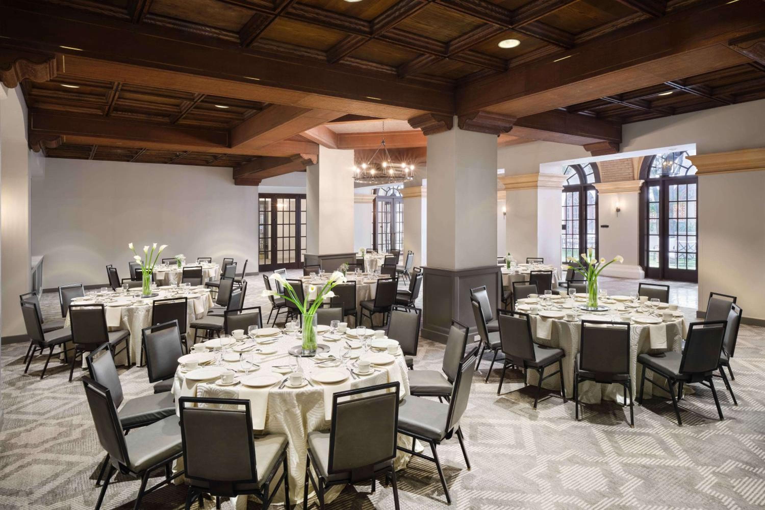 DoubleTree by Hilton Hotel Austin