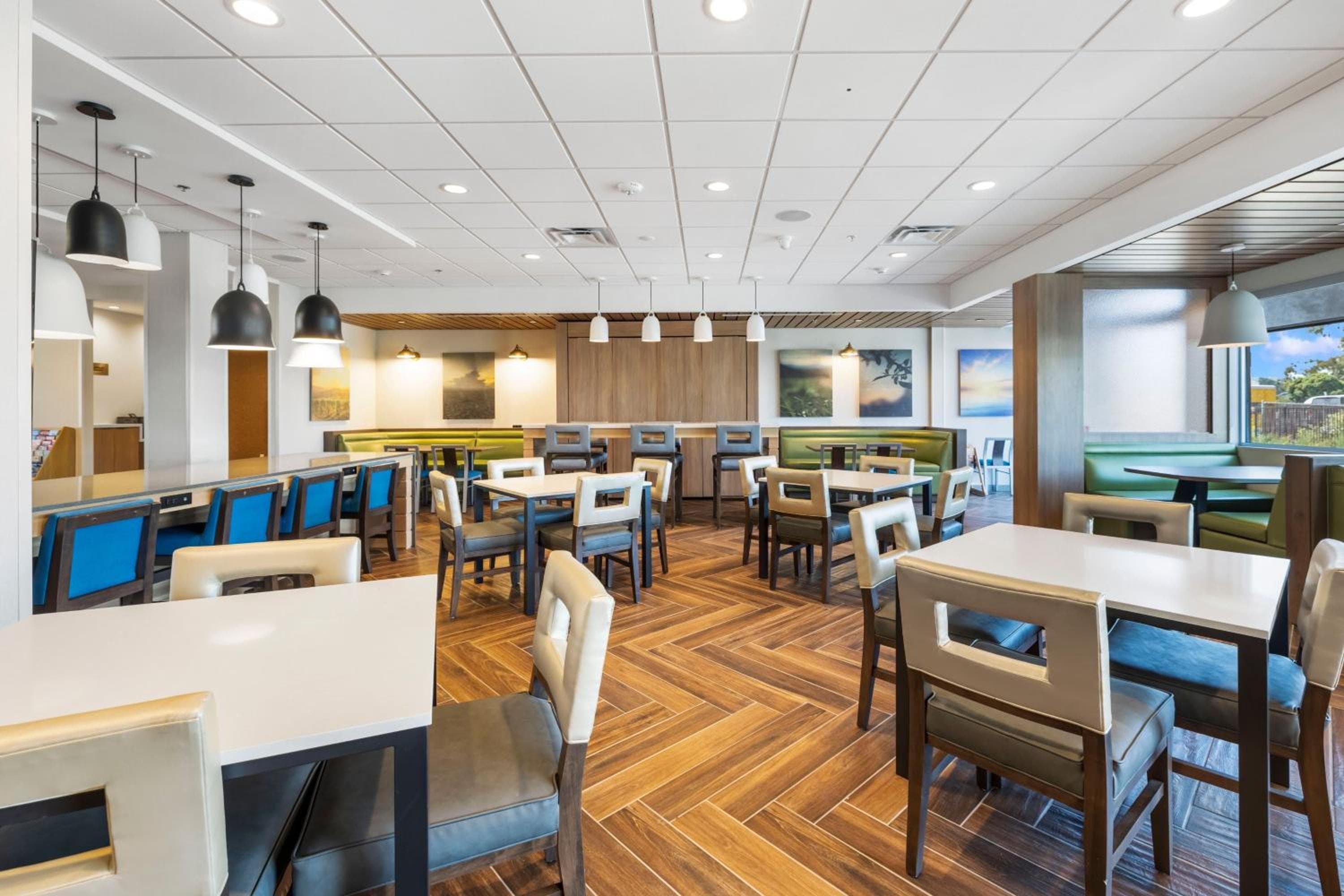 Fairfield Inn & Suites San Francisco Airport Oyster Point Area