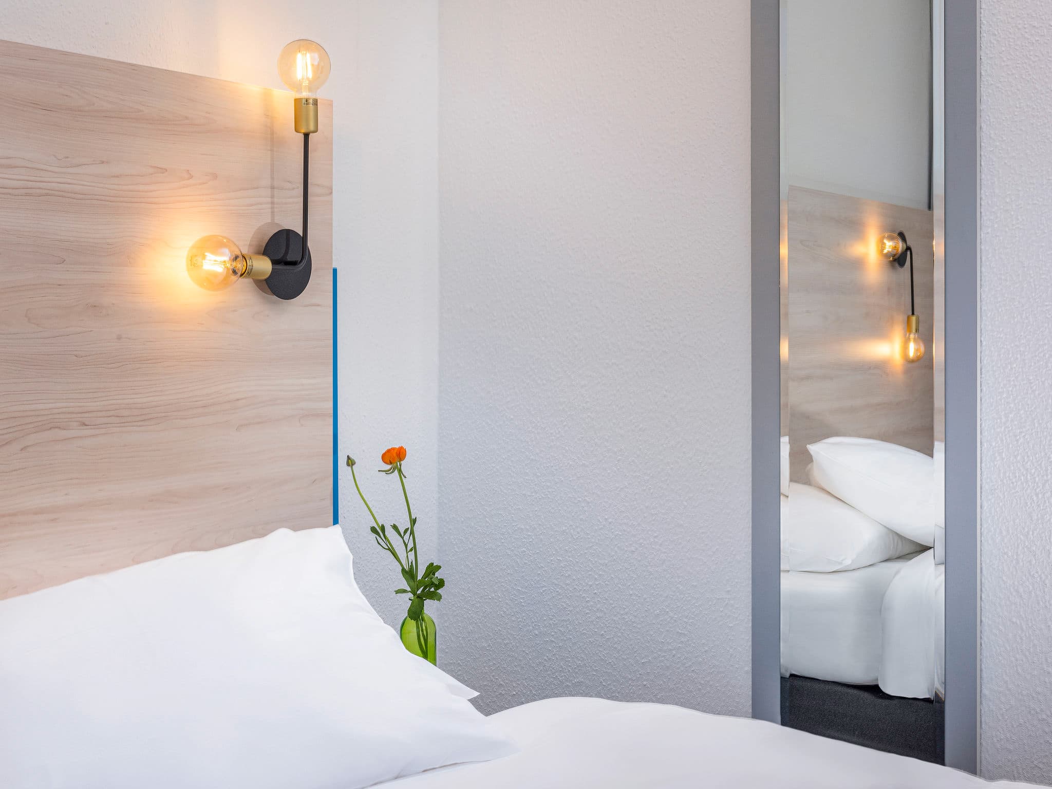 greet Berlin Alexanderplatz