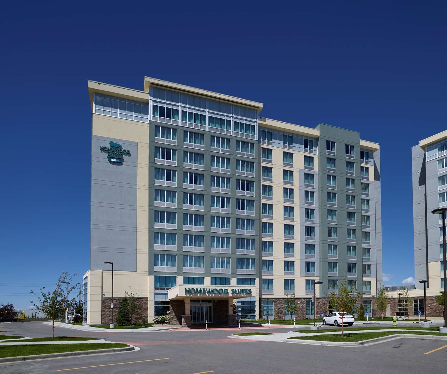 Homewood Suites by Hilton Calgary-Airport