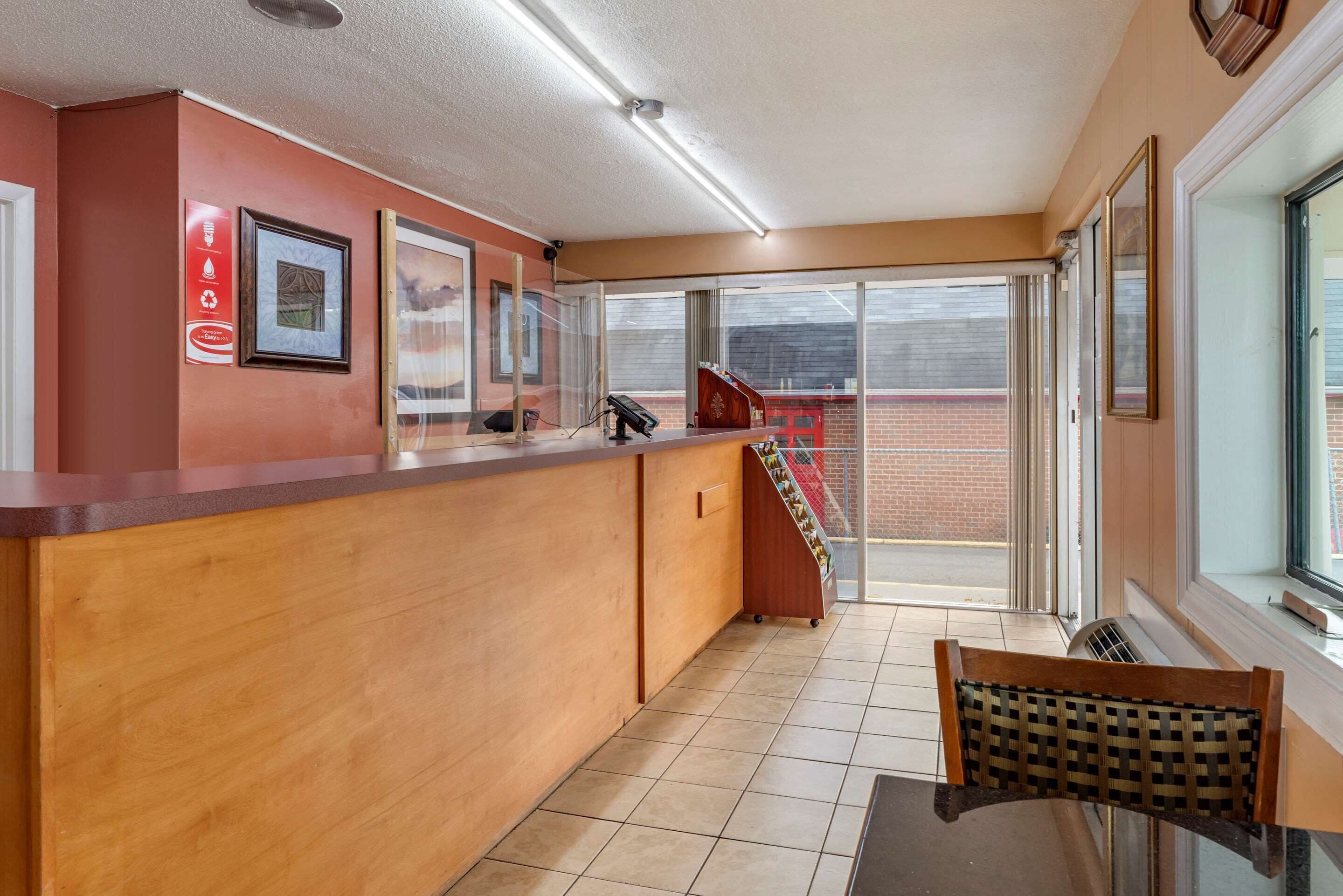 Econo Lodge Charlottesville North - University Area