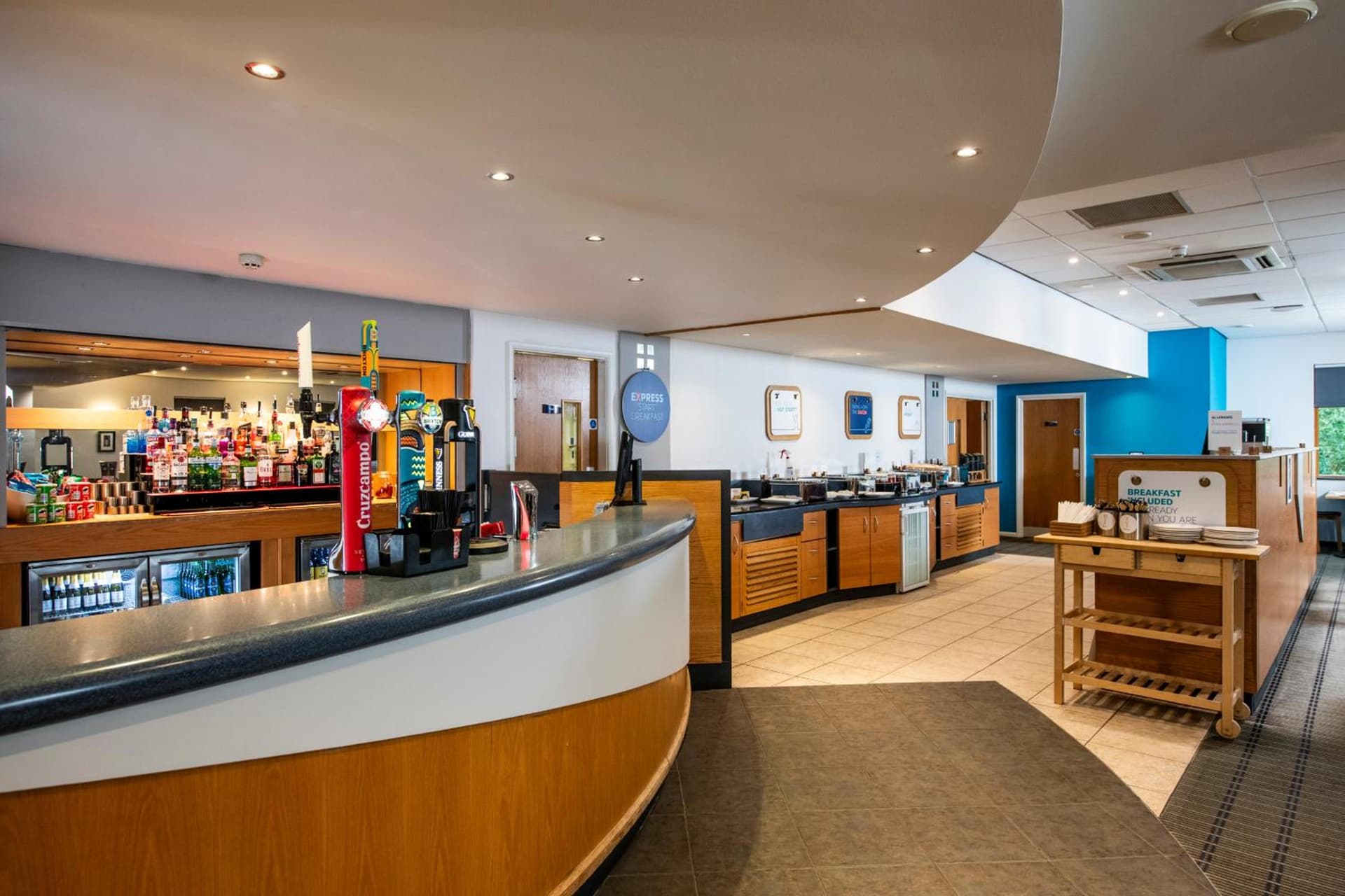 Holiday Inn Express - Inverness