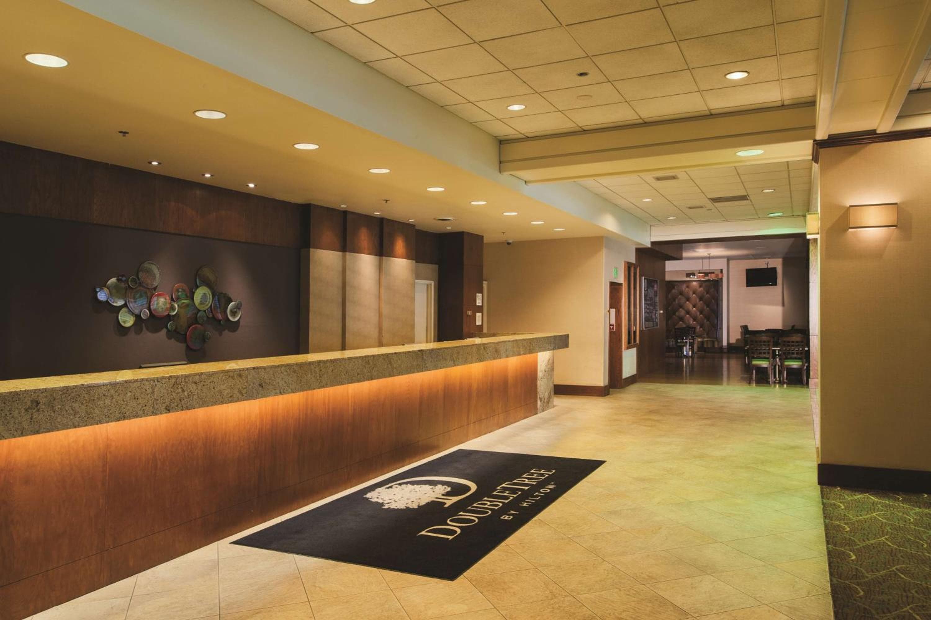 DoubleTree by Hilton Hotel Omaha Downtown