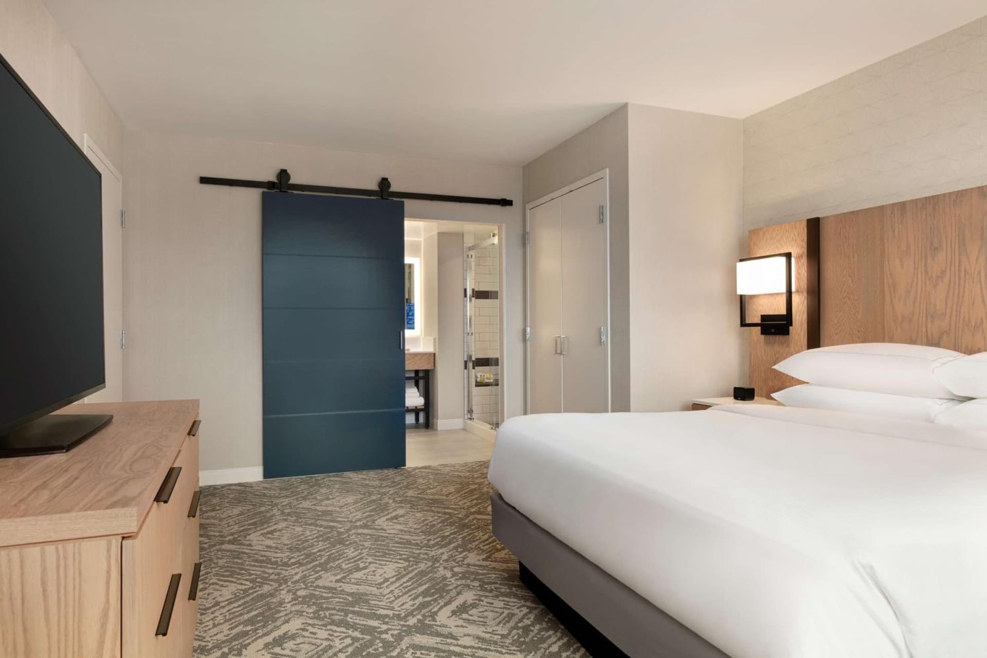 DoubleTree by Hilton Canton Downtown