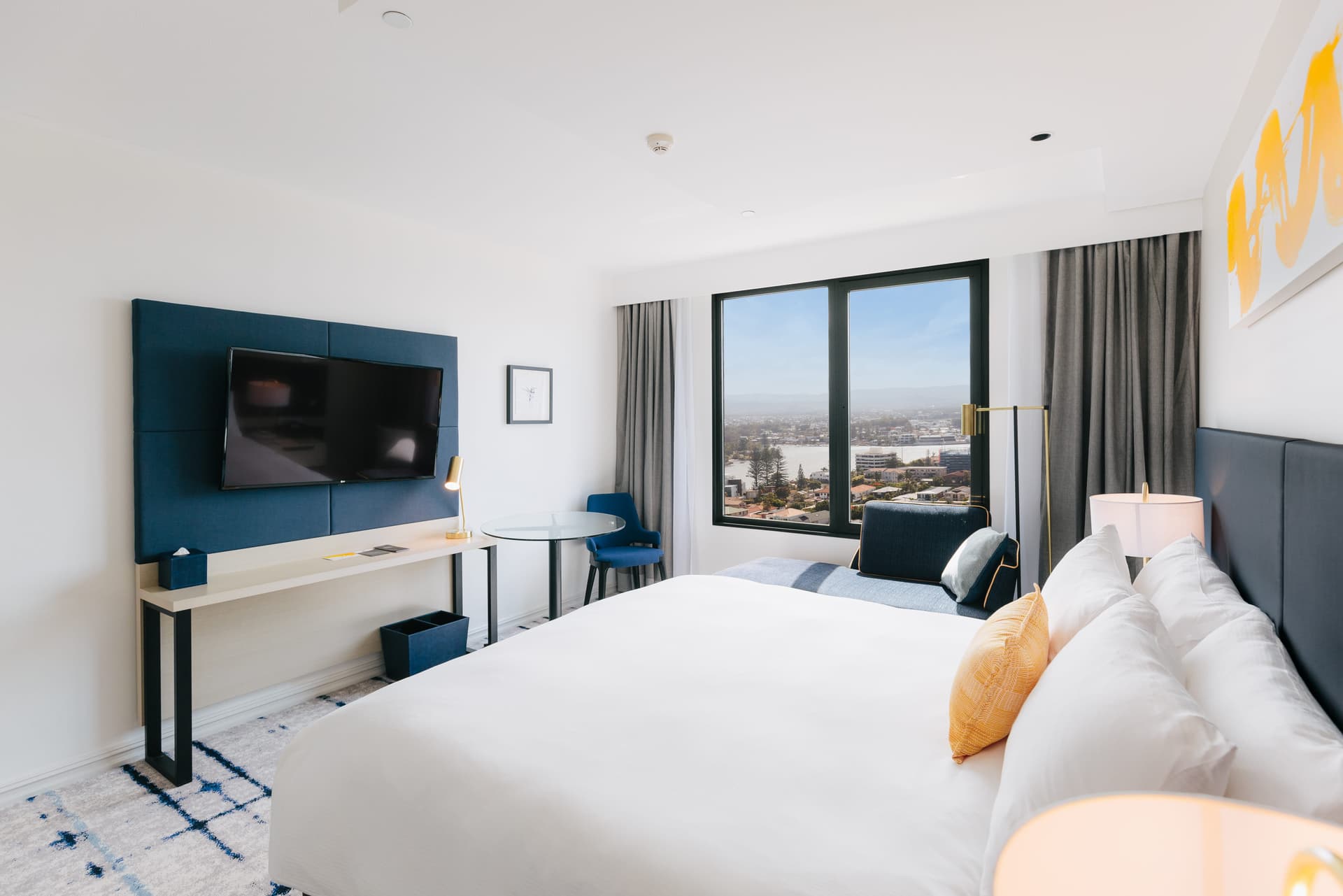 voco Gold Coast by IHG