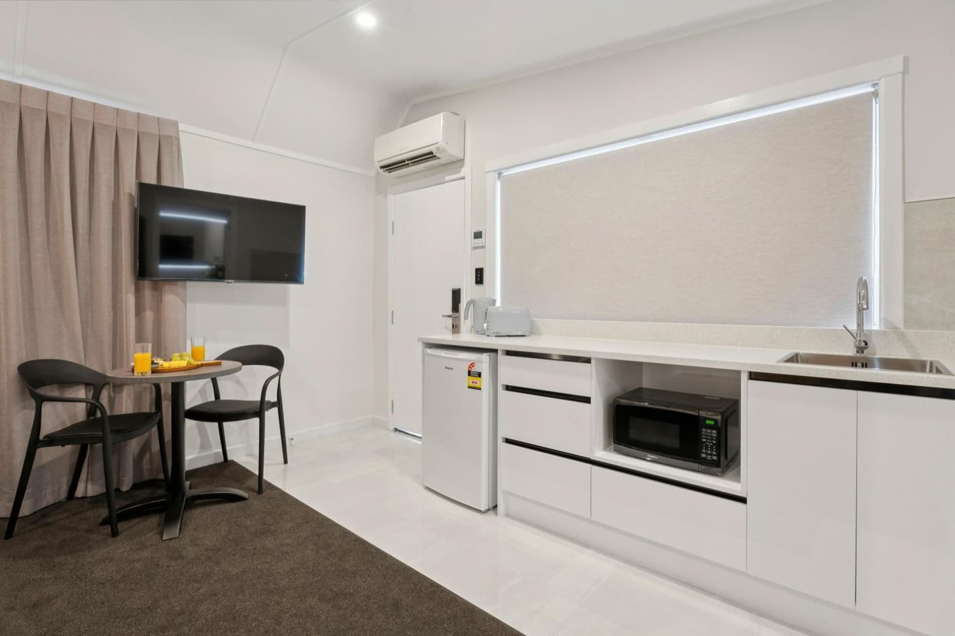 Sai Motels