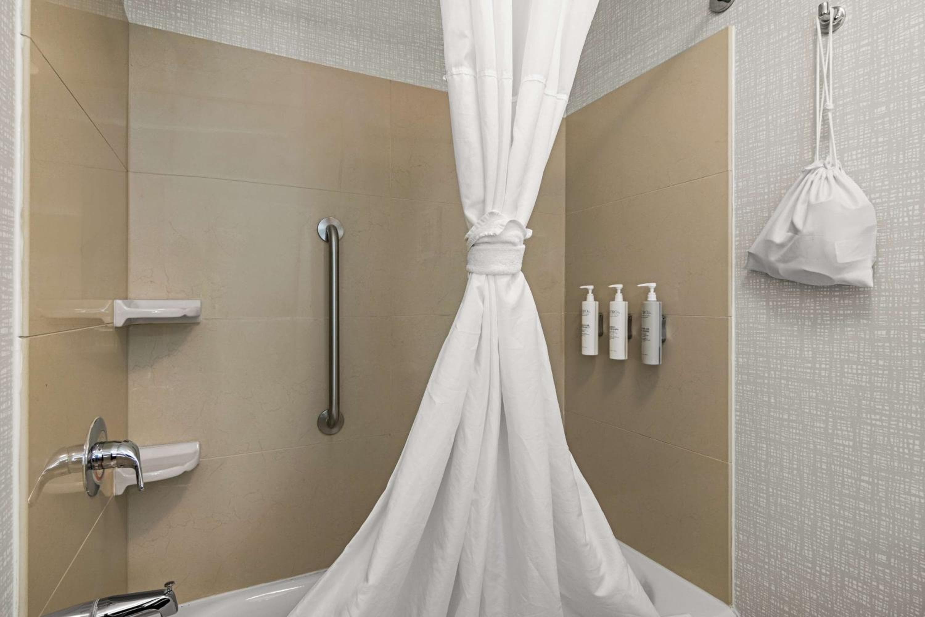 Hampton Inn & Suites Schererville