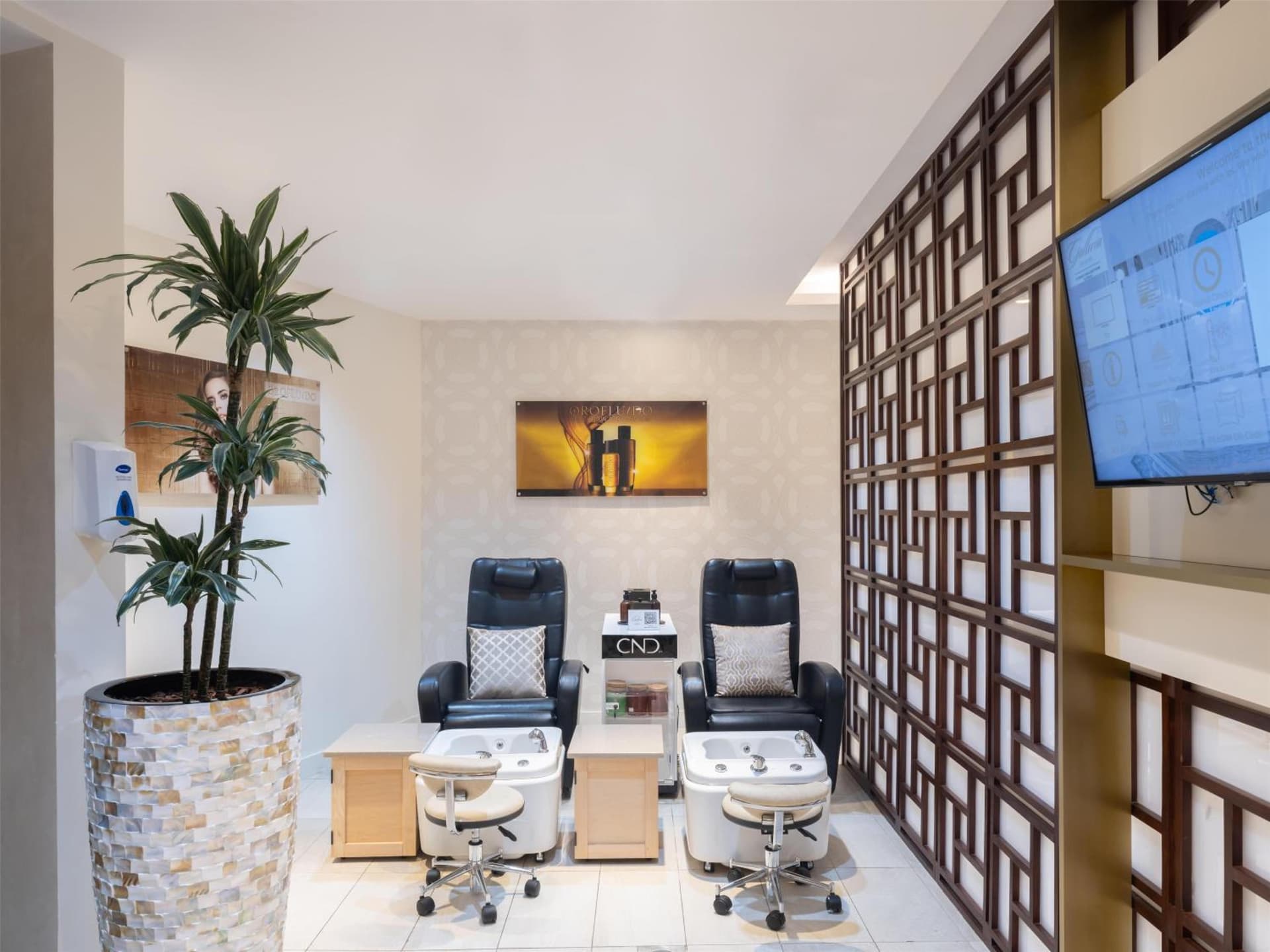 The Hotel Galleria Jeddah, Curio Collection by Hilton