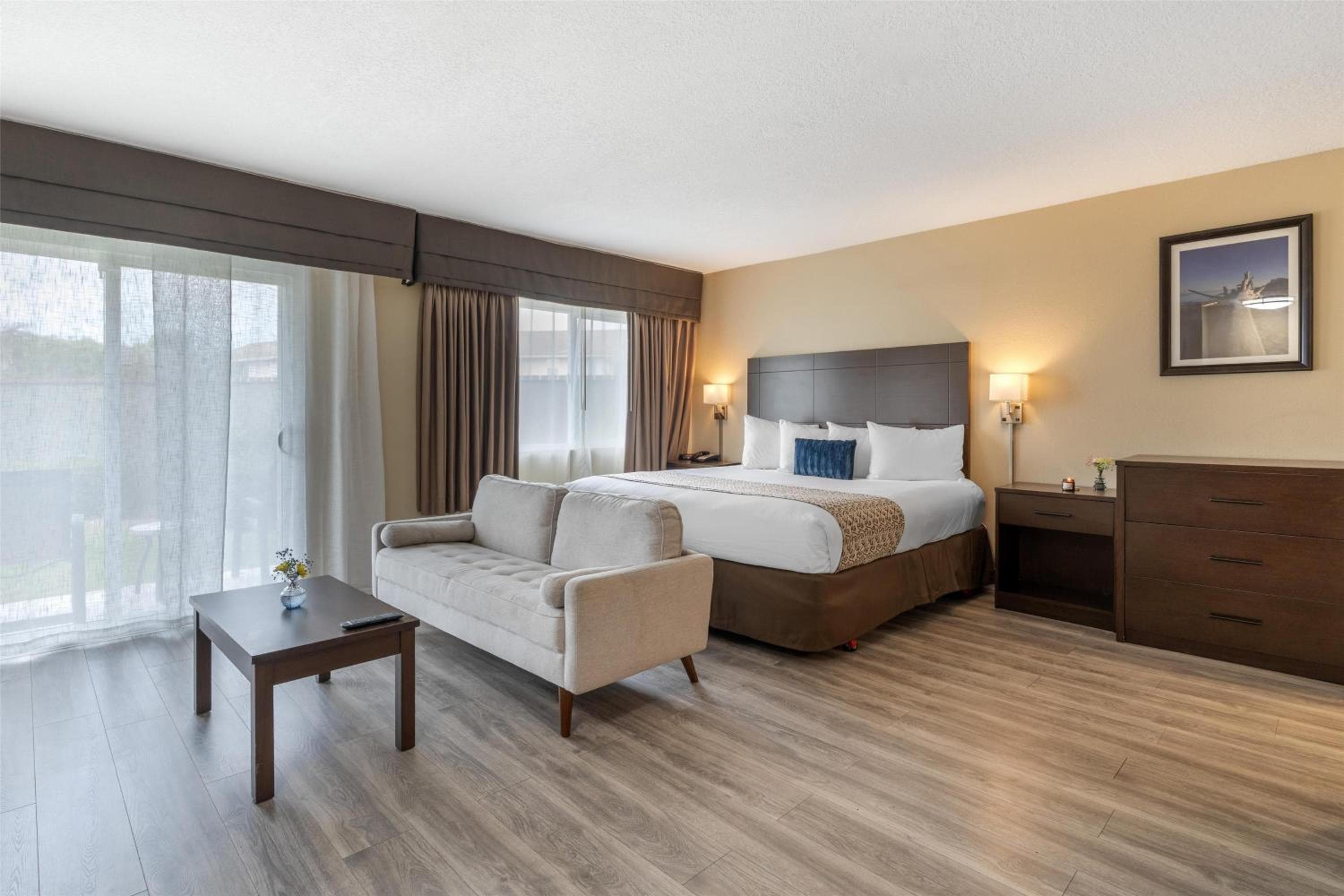 Best Western WESTMINSTER INN