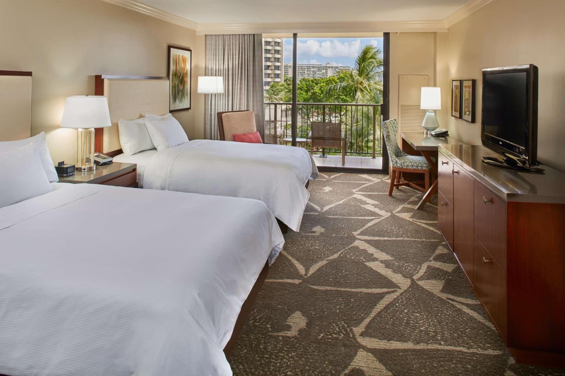 Hilton Hawaiian Village Waikiki Beach Resort