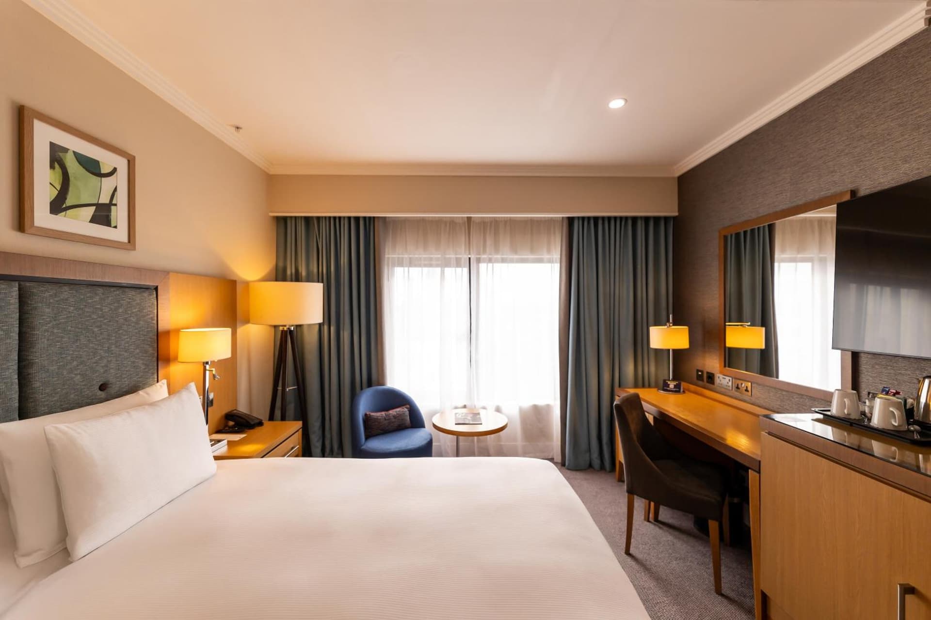 DoubleTree by Hilton London - Victoria