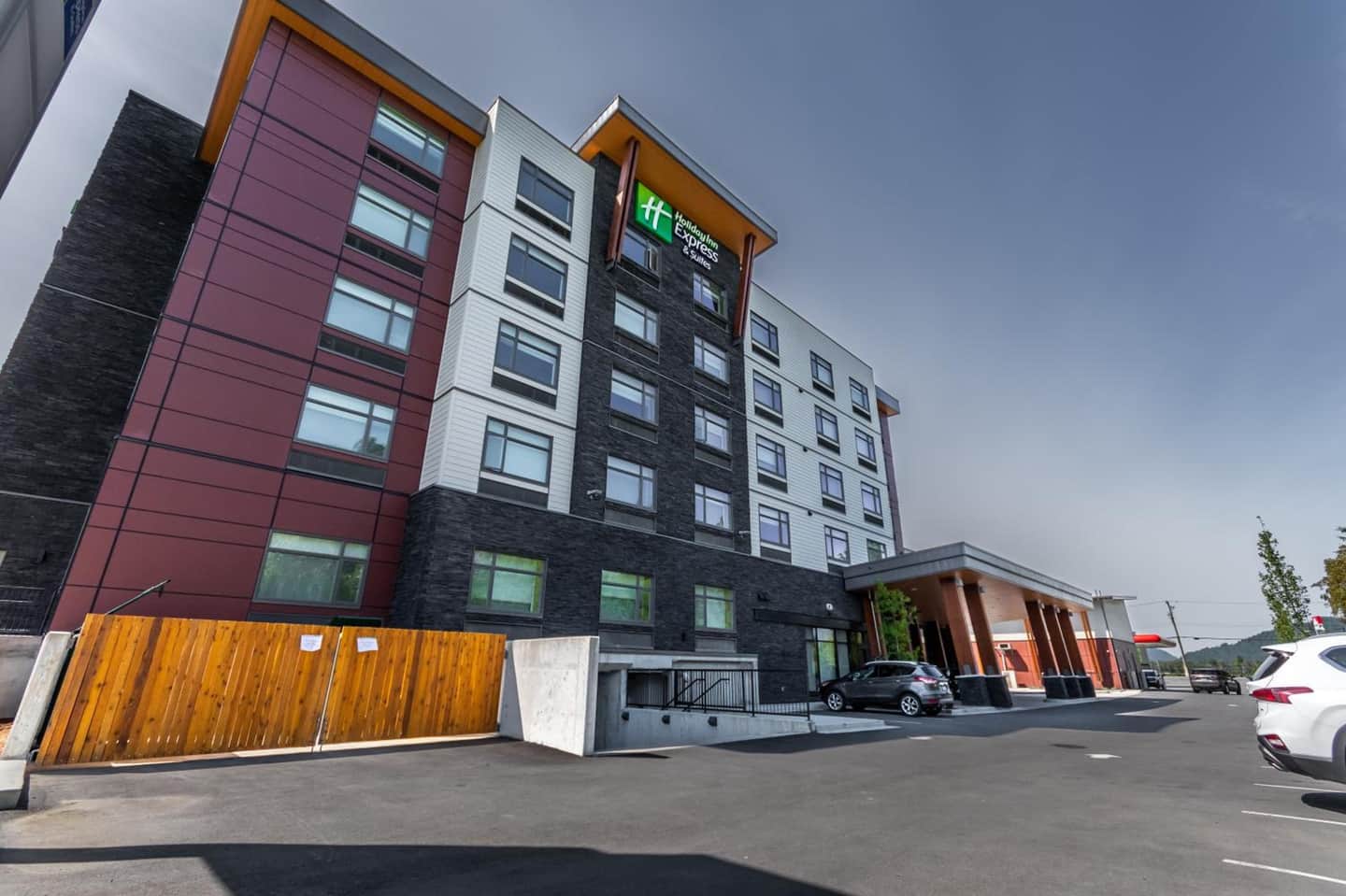 Holiday Inn Express & Suites - Chilliwack East an IHG Hotel