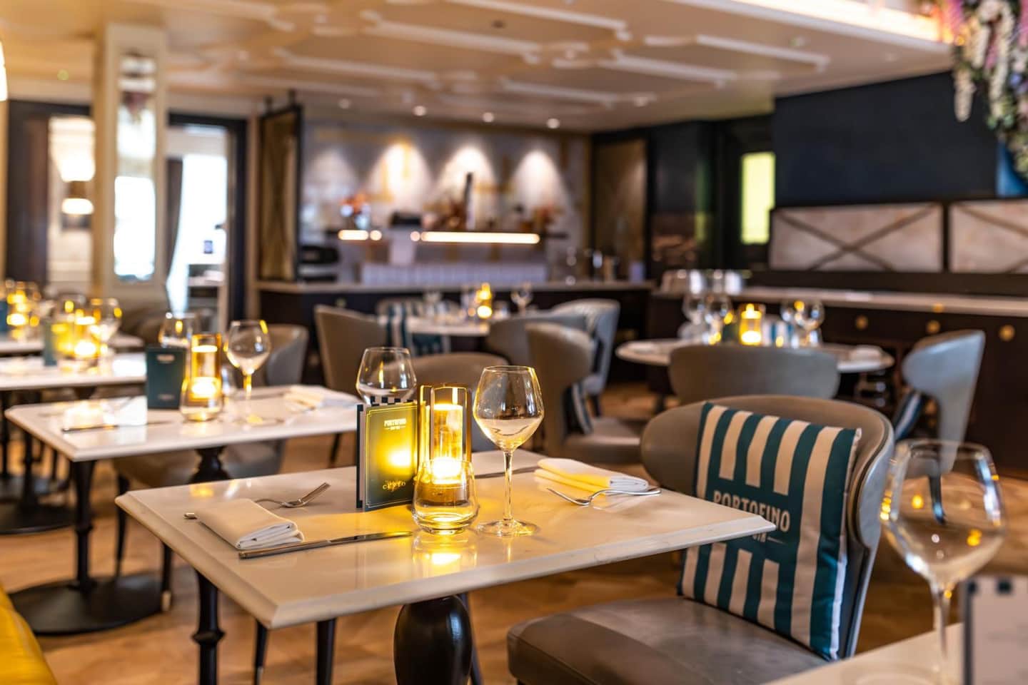 100 Queen's Gate Hotel London Kensington, Curio Collection by Hilton