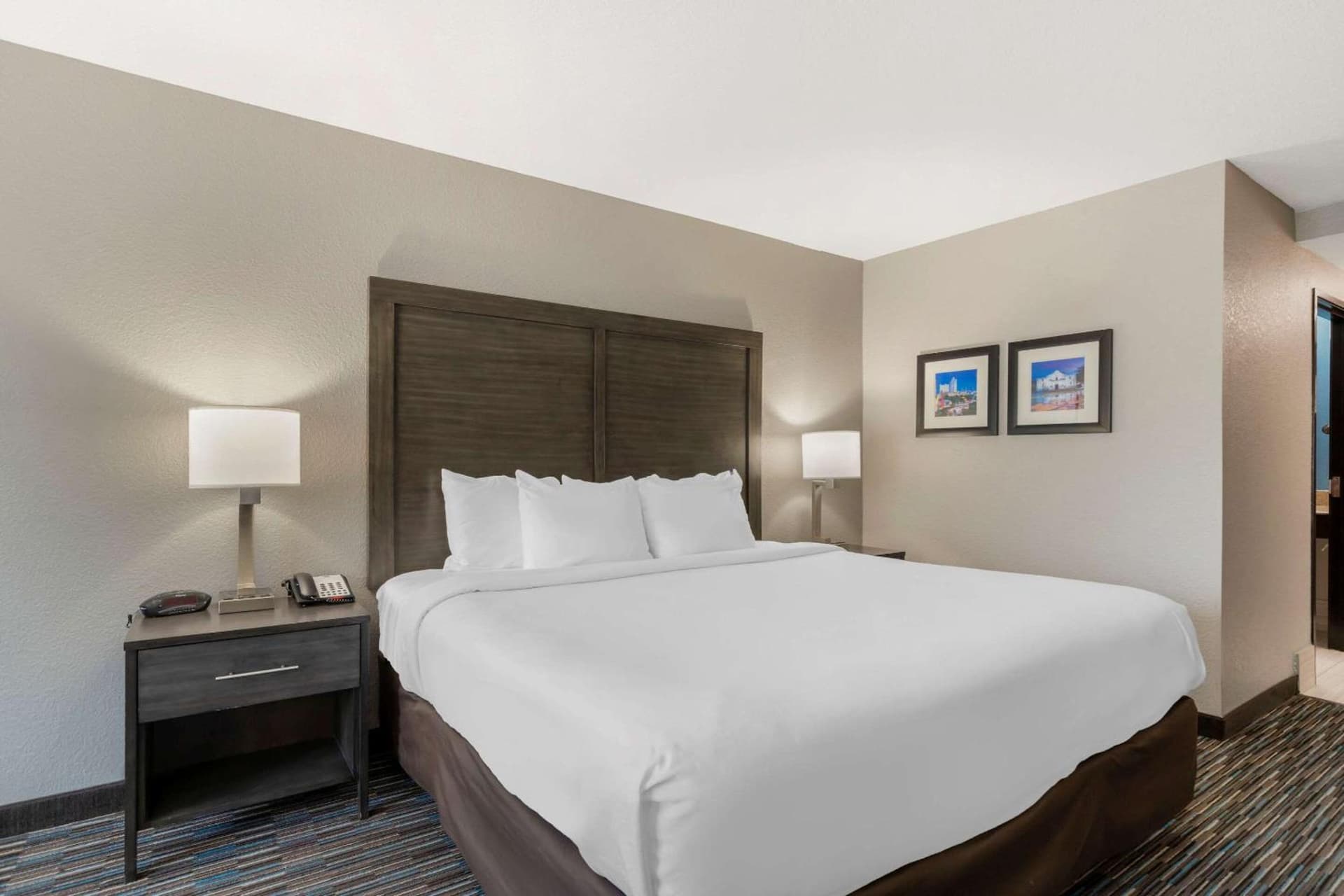Comfort Inn & Suites Near Medical Center San Antonio