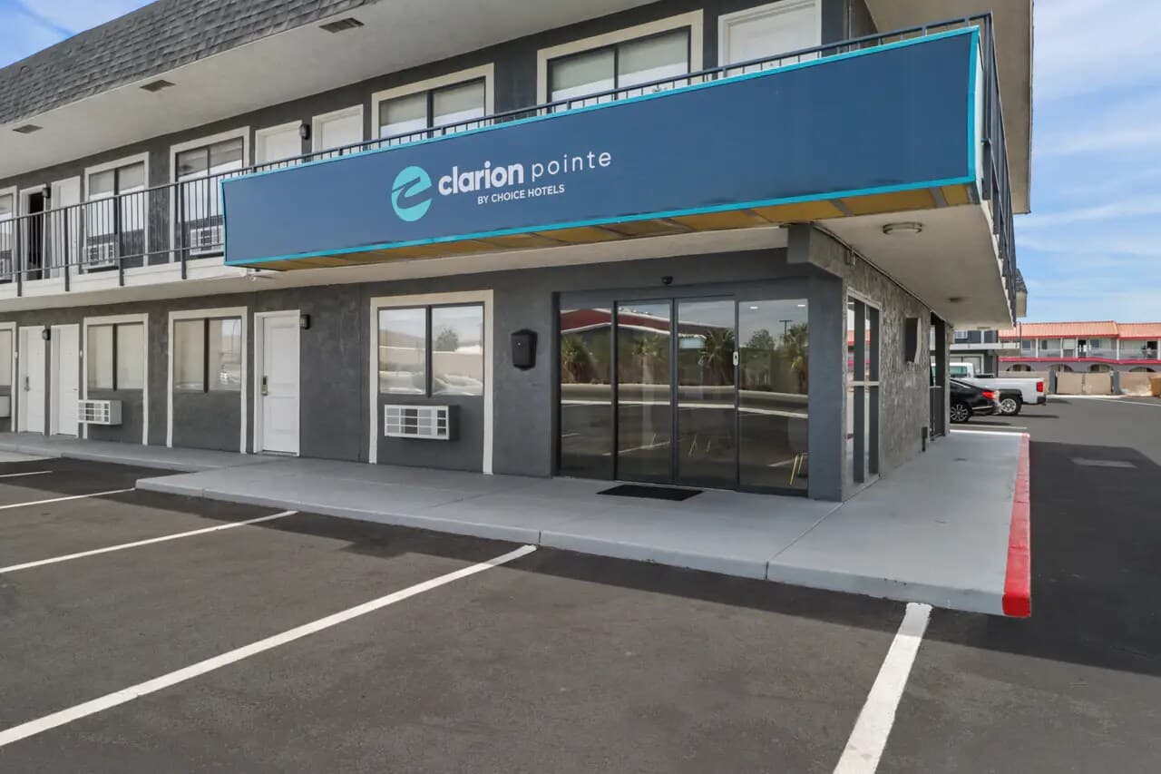 Clarion Pointe Ridgecrest near China Lake Naval Station