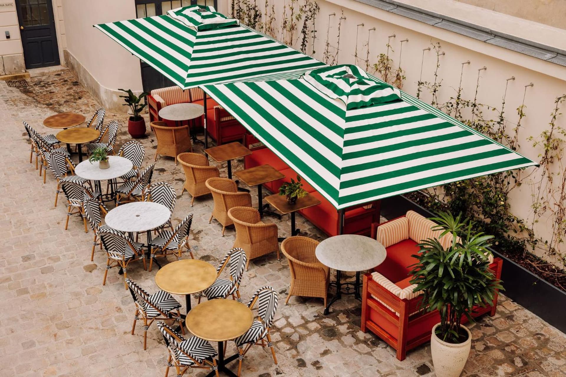 Le Jardin de Verre by Locke, Paris