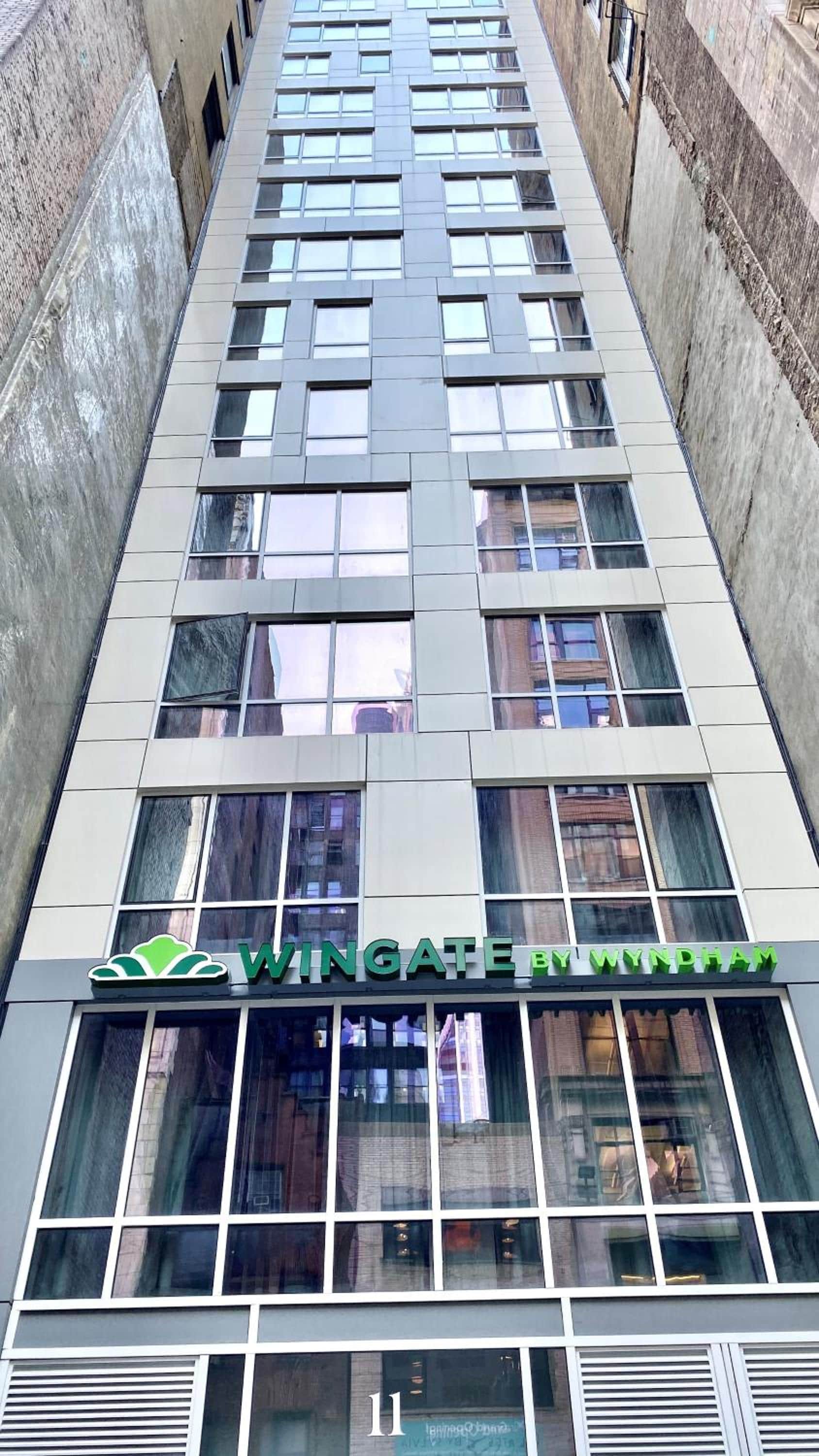 Wingate by Wyndham New York Midtown South/5th Ave
