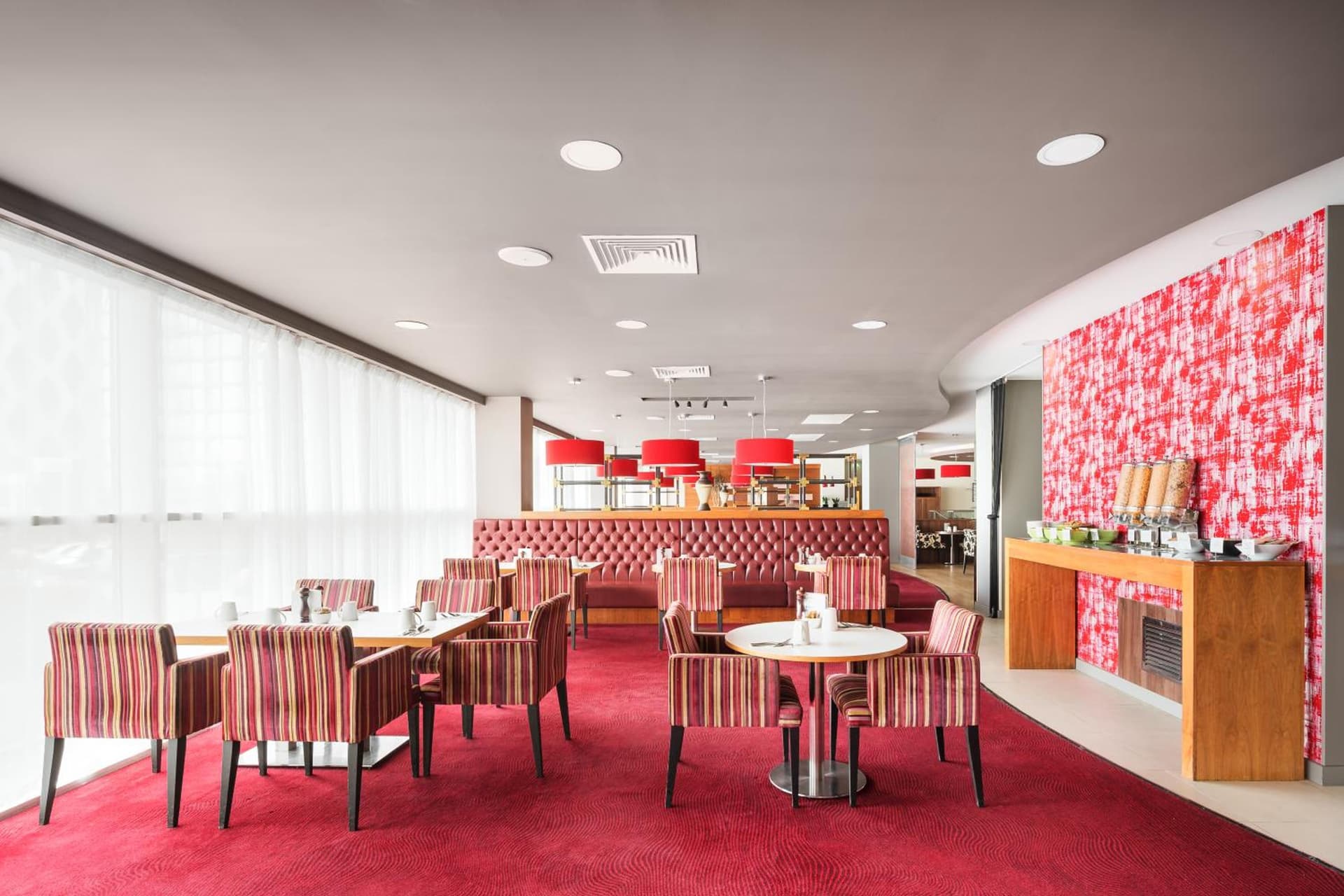 Holiday Inn Manchester-Mediacityuk by IHG