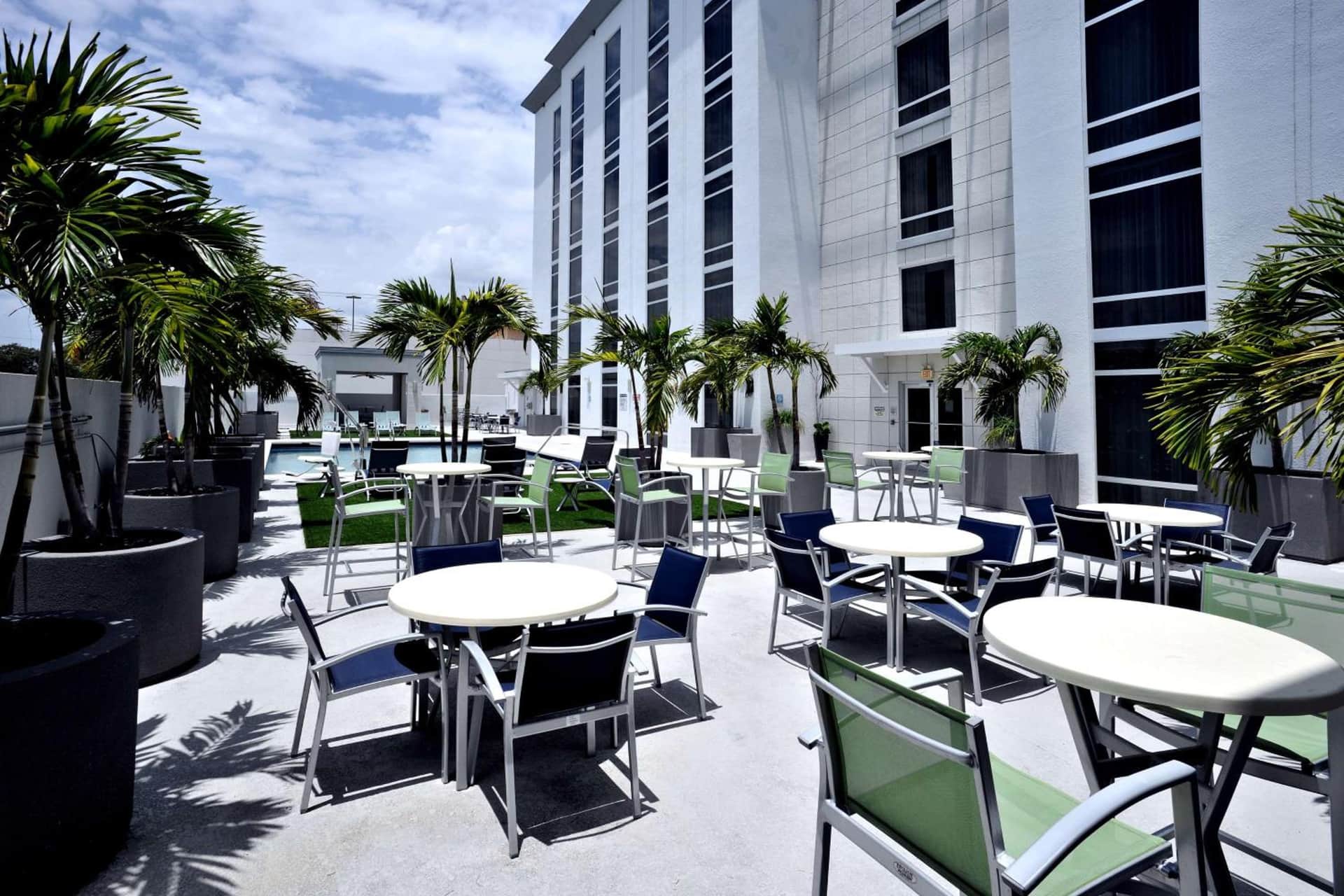 Hotel Dello Ft Lauderdale Airport, Tapestry Collection by Hilton