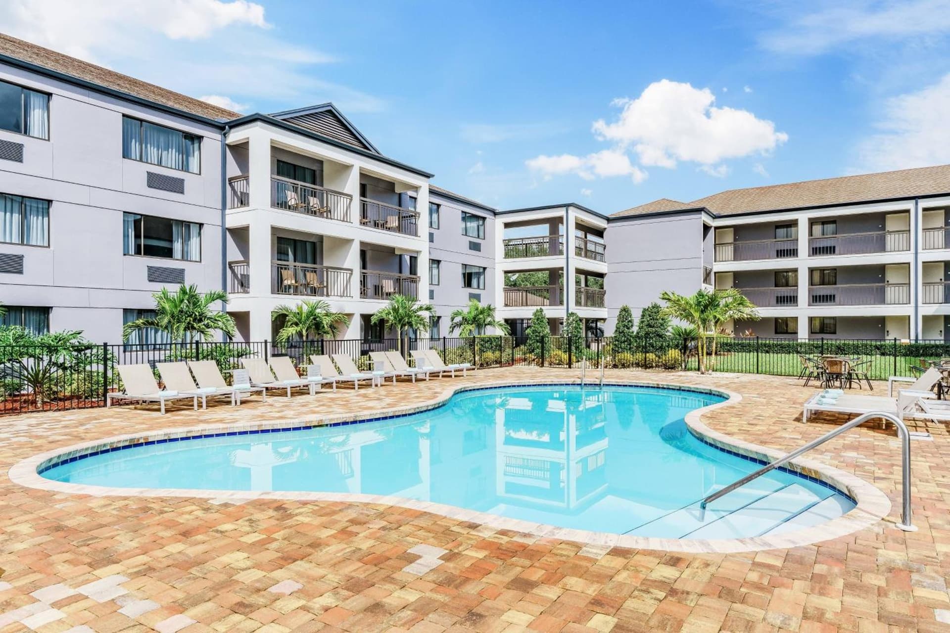 Courtyard by Marriott Orlando Lake Buena Vista at Vista Centre