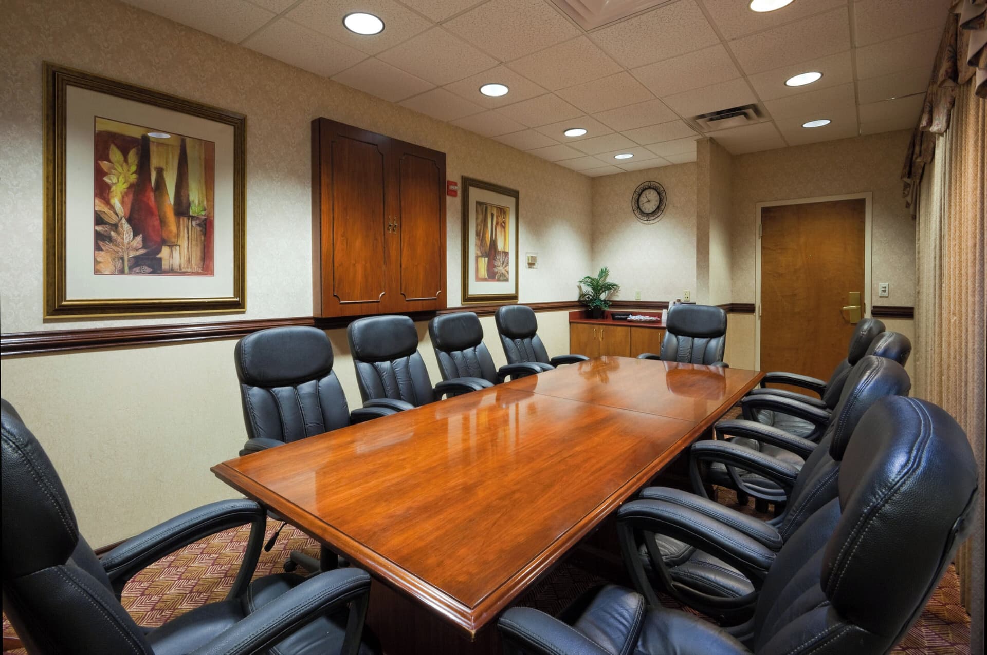 Holiday Inn Express & Suites Austin North Central by IHG