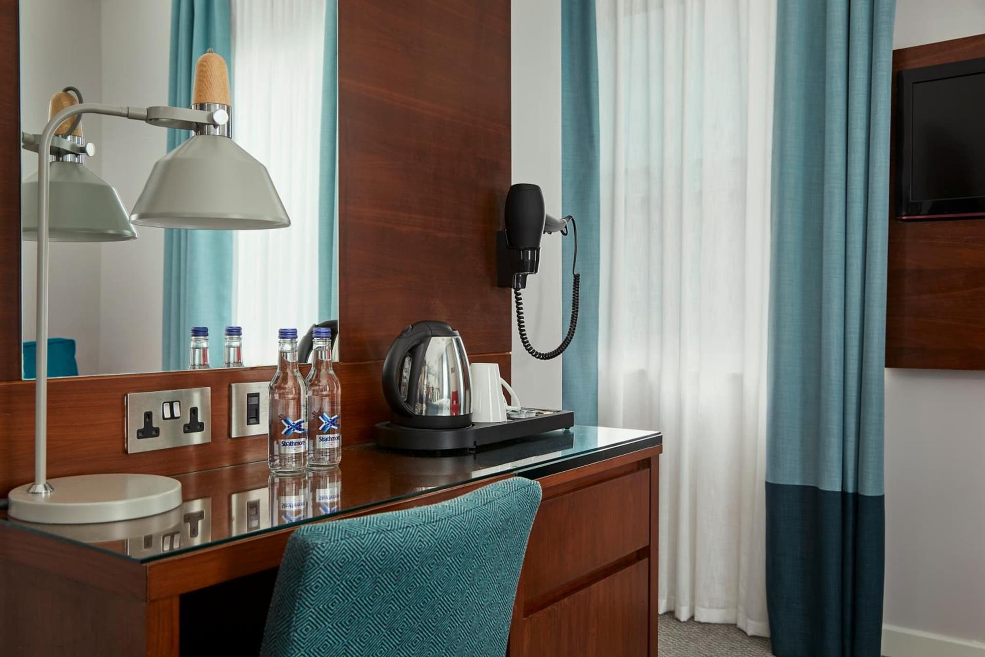 Seraphine Hammersmith Hotel