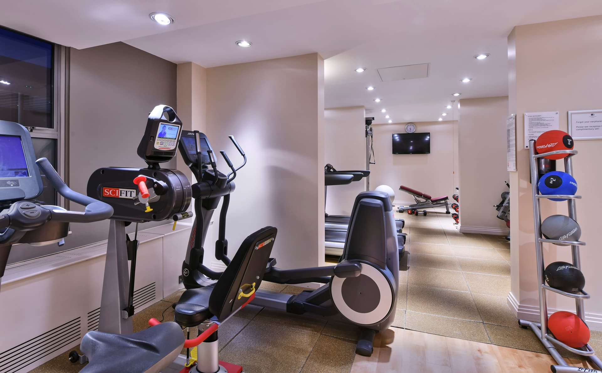 DoubleTree by Hilton London - Ealing
