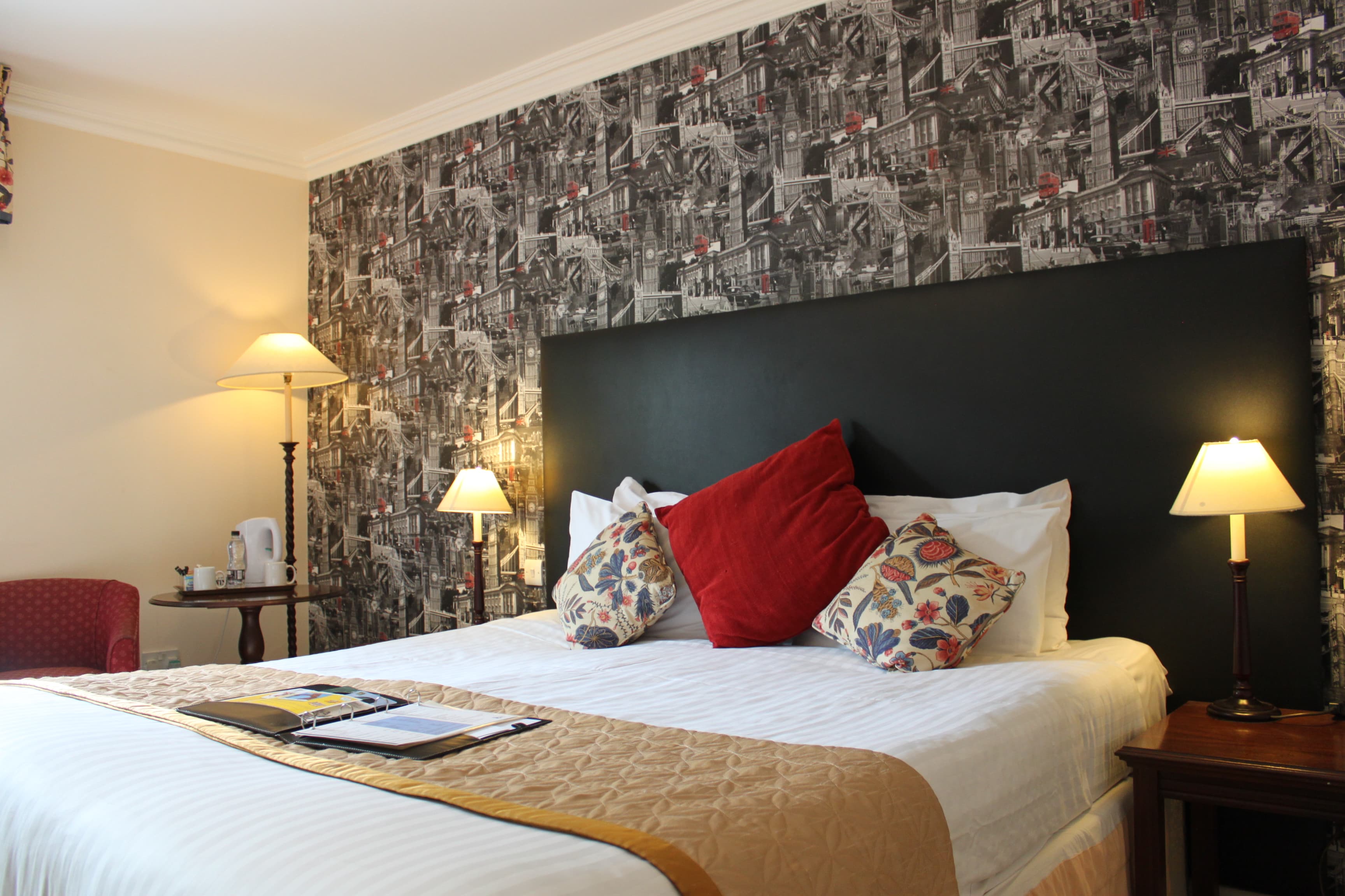 Brook Kingston Lodge Hotel