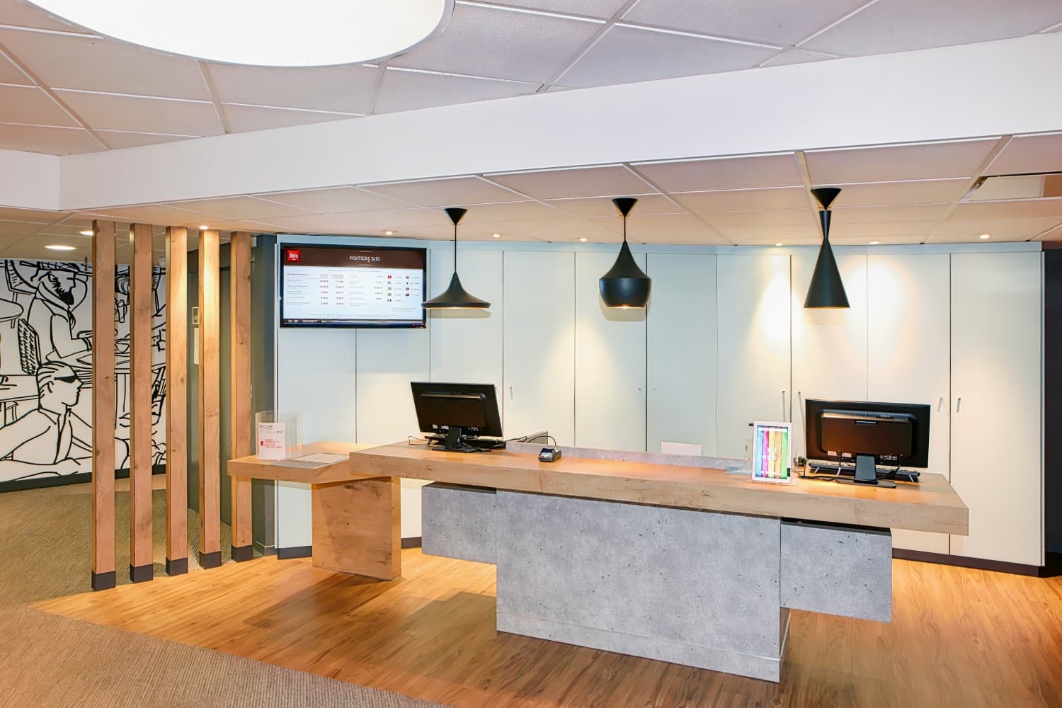 ibis Poitiers South