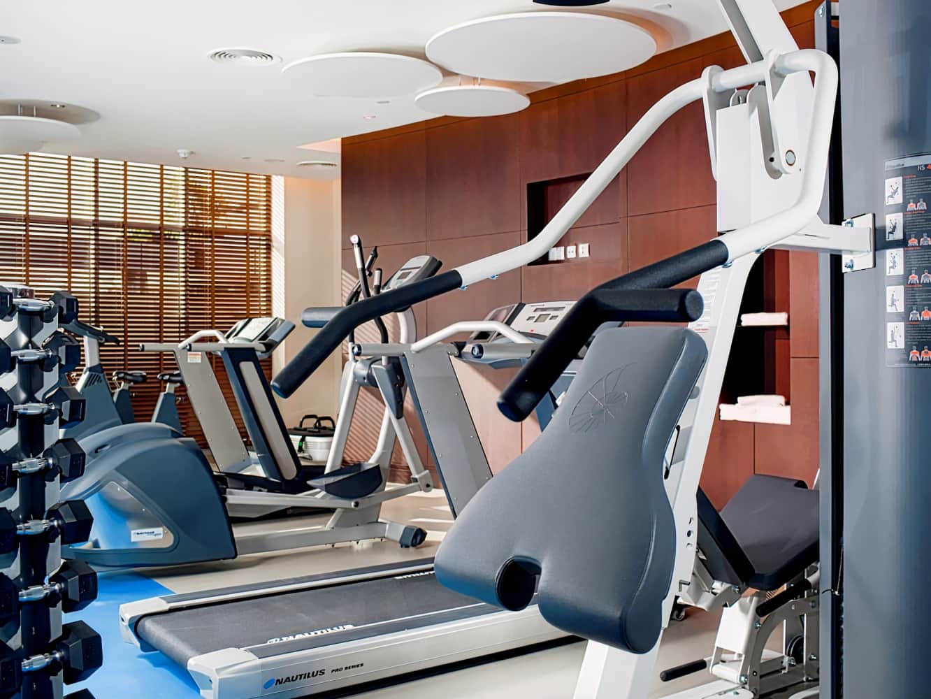 Novotel Suites Dubai Mall of the Emirates