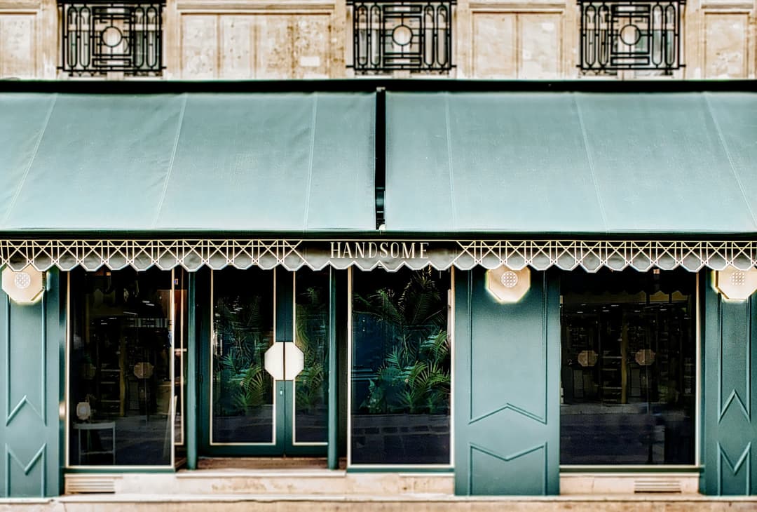 Handsome Hôtel by Elegancia