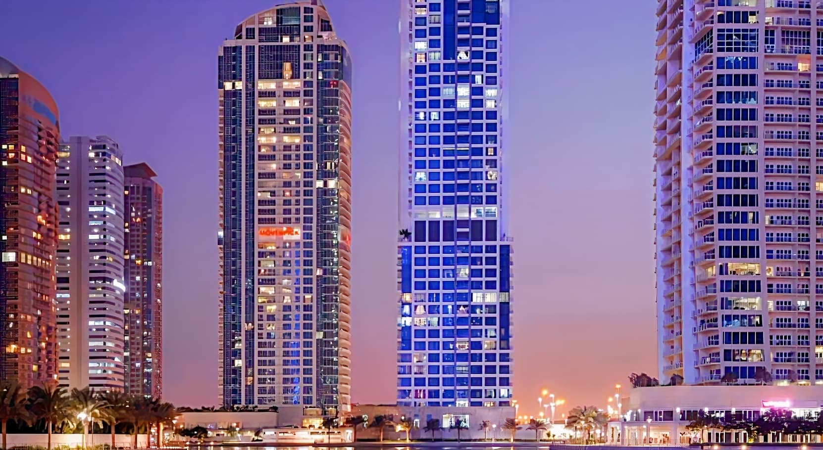 Mövenpick Hotel Jumeirah Lakes Towers