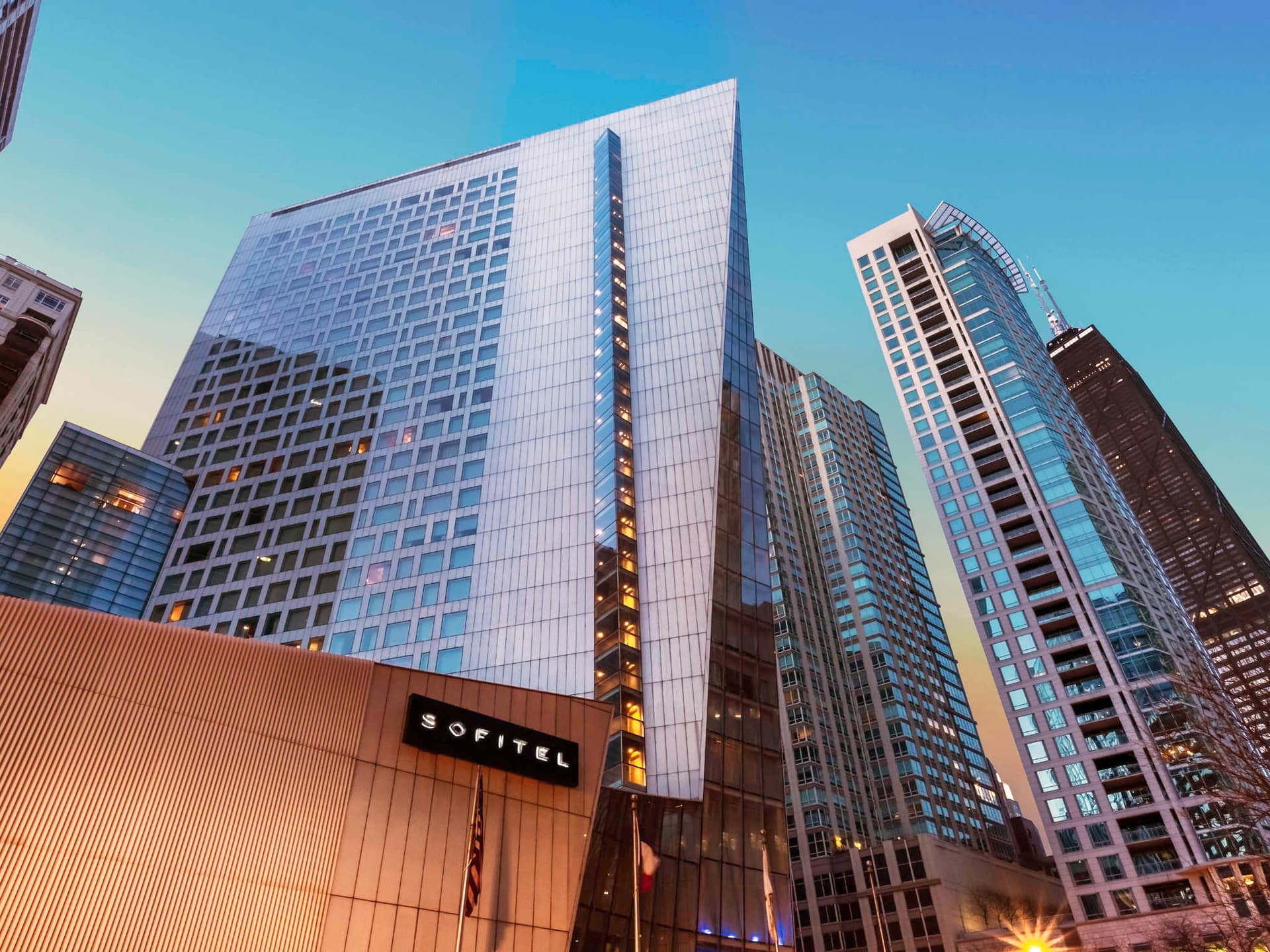 Sofitel Chicago Magnificent Mile