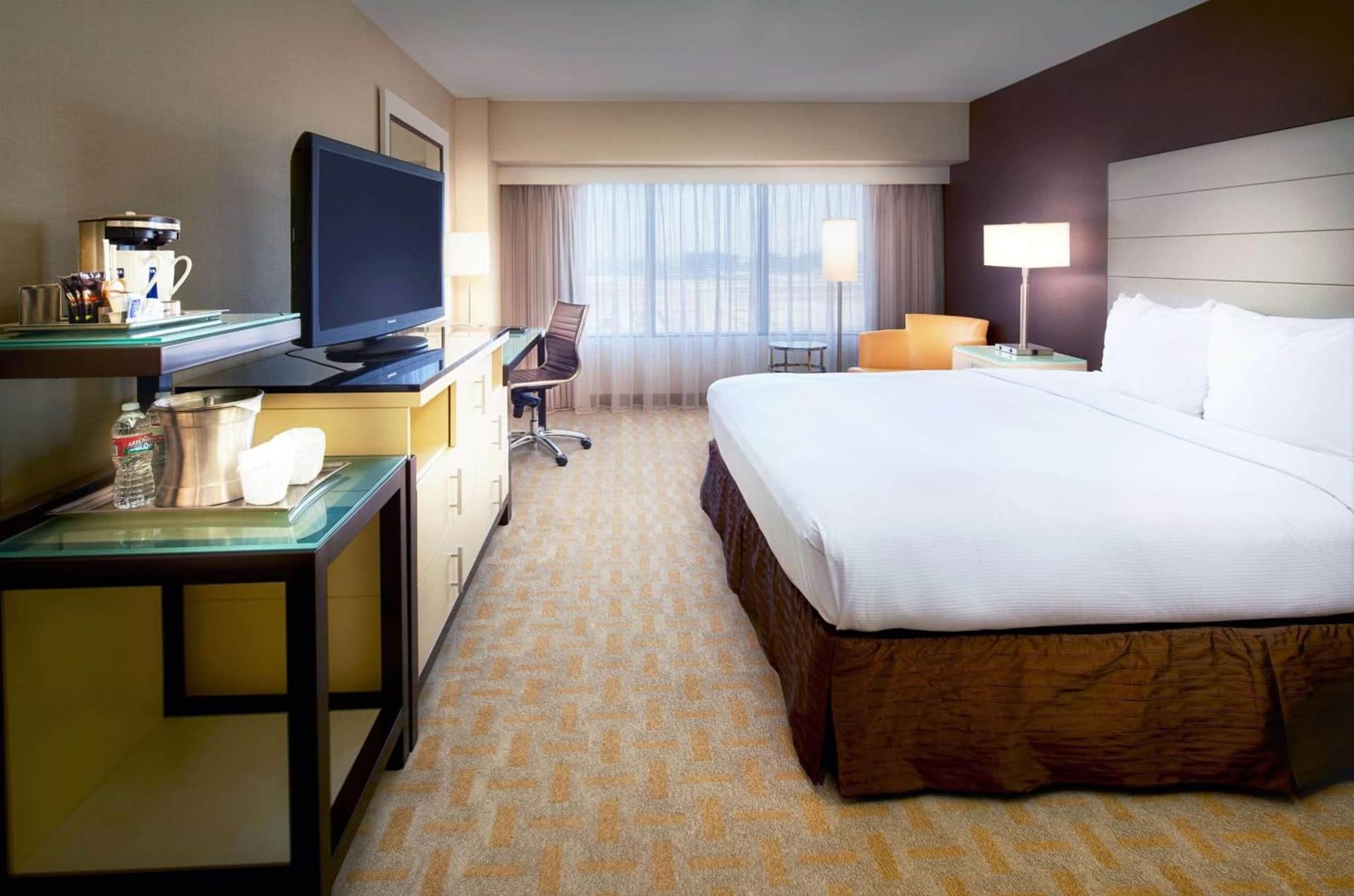 Hilton LAX Los Angeles Airport