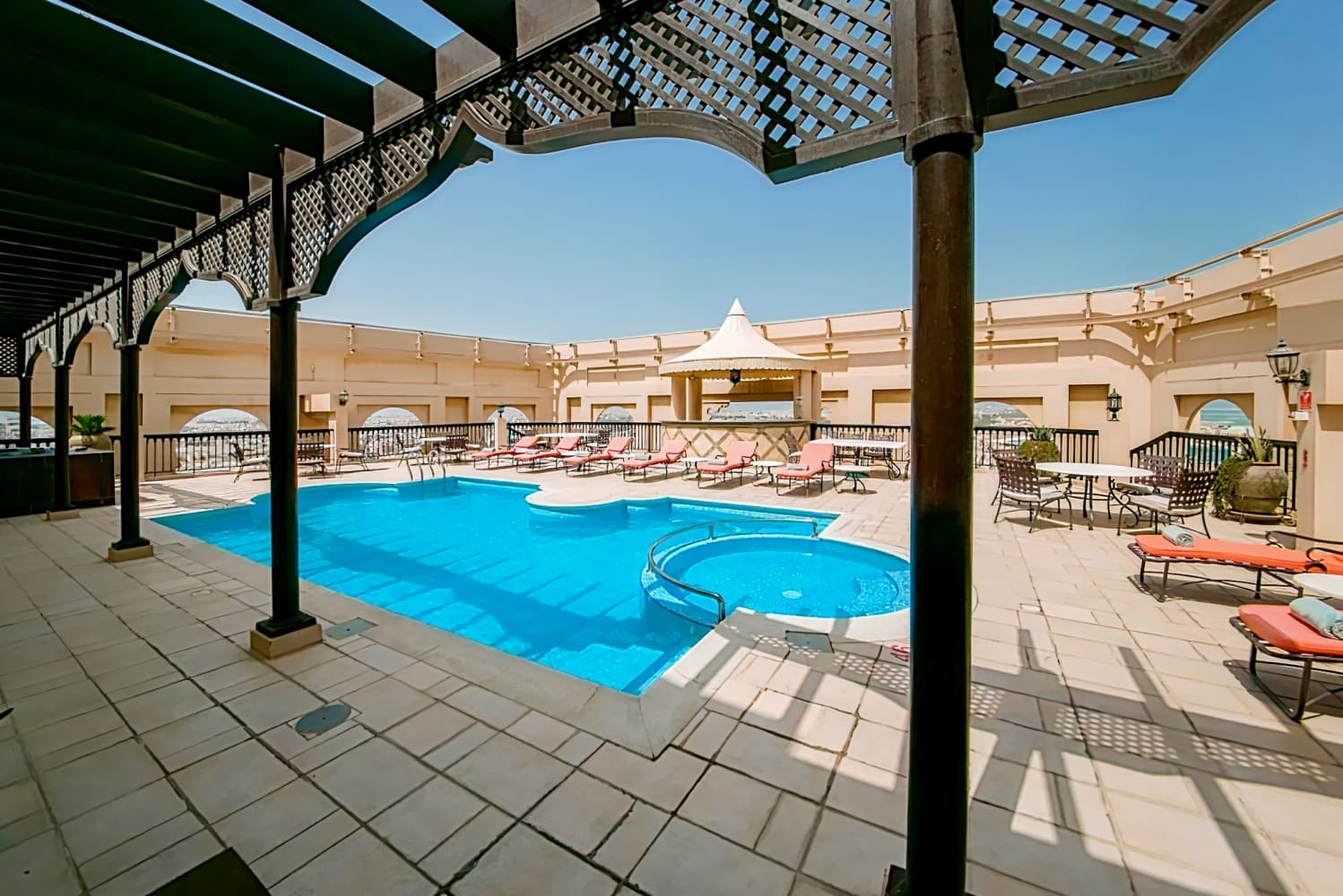 Mercure Grand Hotel Seef