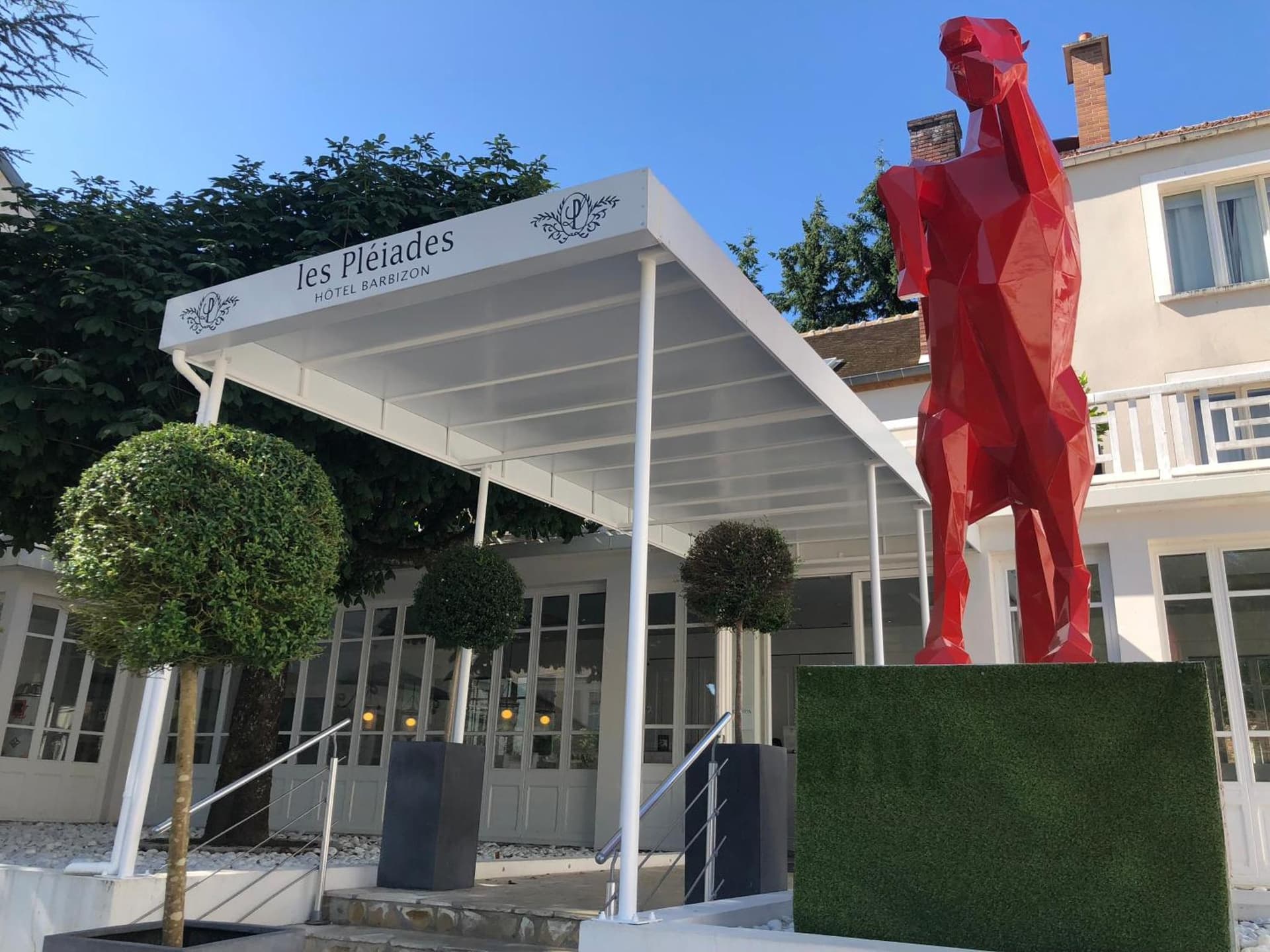 Les Pleiades Hôtel-Spa-Restaurant